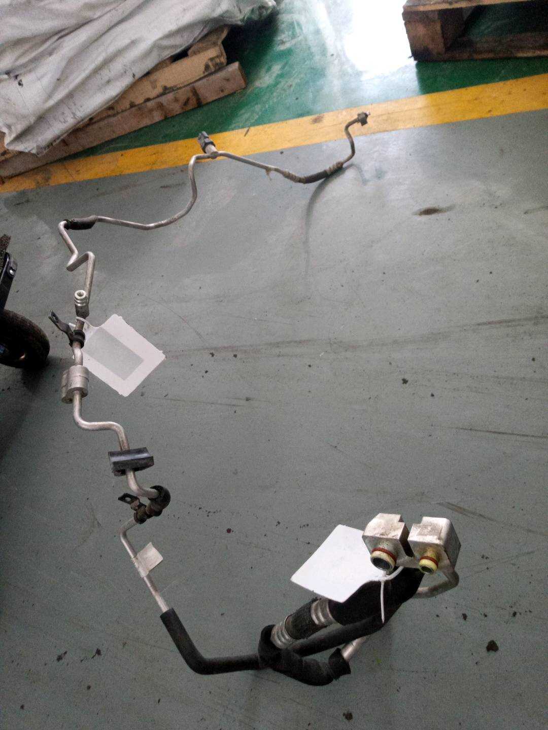 C2Z3576 A/C Low Pressure Line (From AC Compressor To Evaporator)