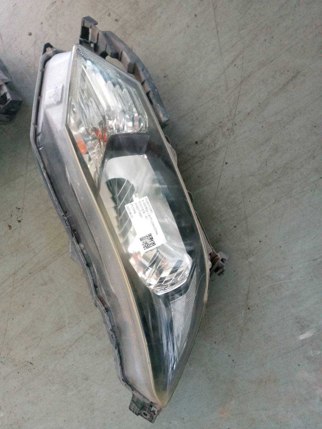 33100T7AH01 前大灯总成(右)