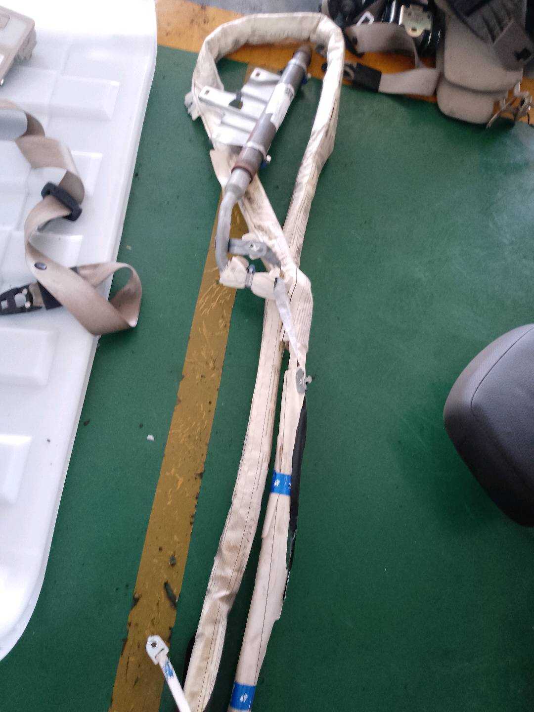 4L0880741A 车顶窗帘气囊组件(左)