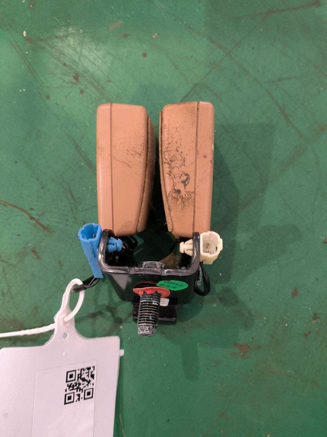 P0009142AG 2nd Row Outer Buckle Assembly - Right