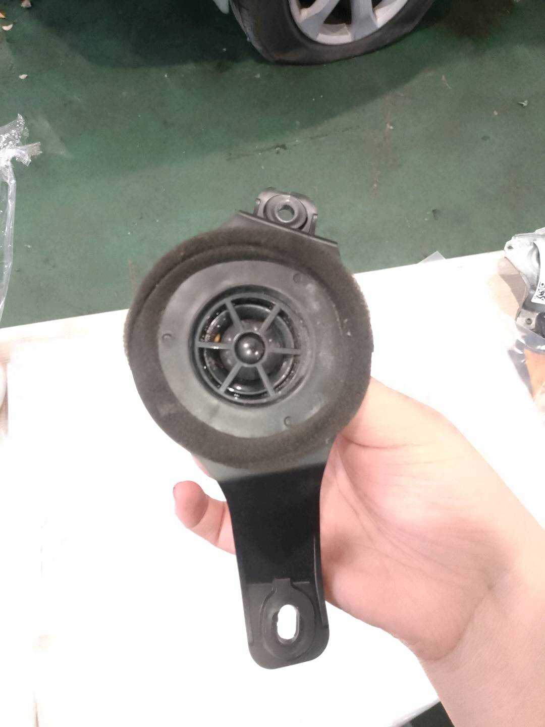 861600R130 仪表台扬声器(左)