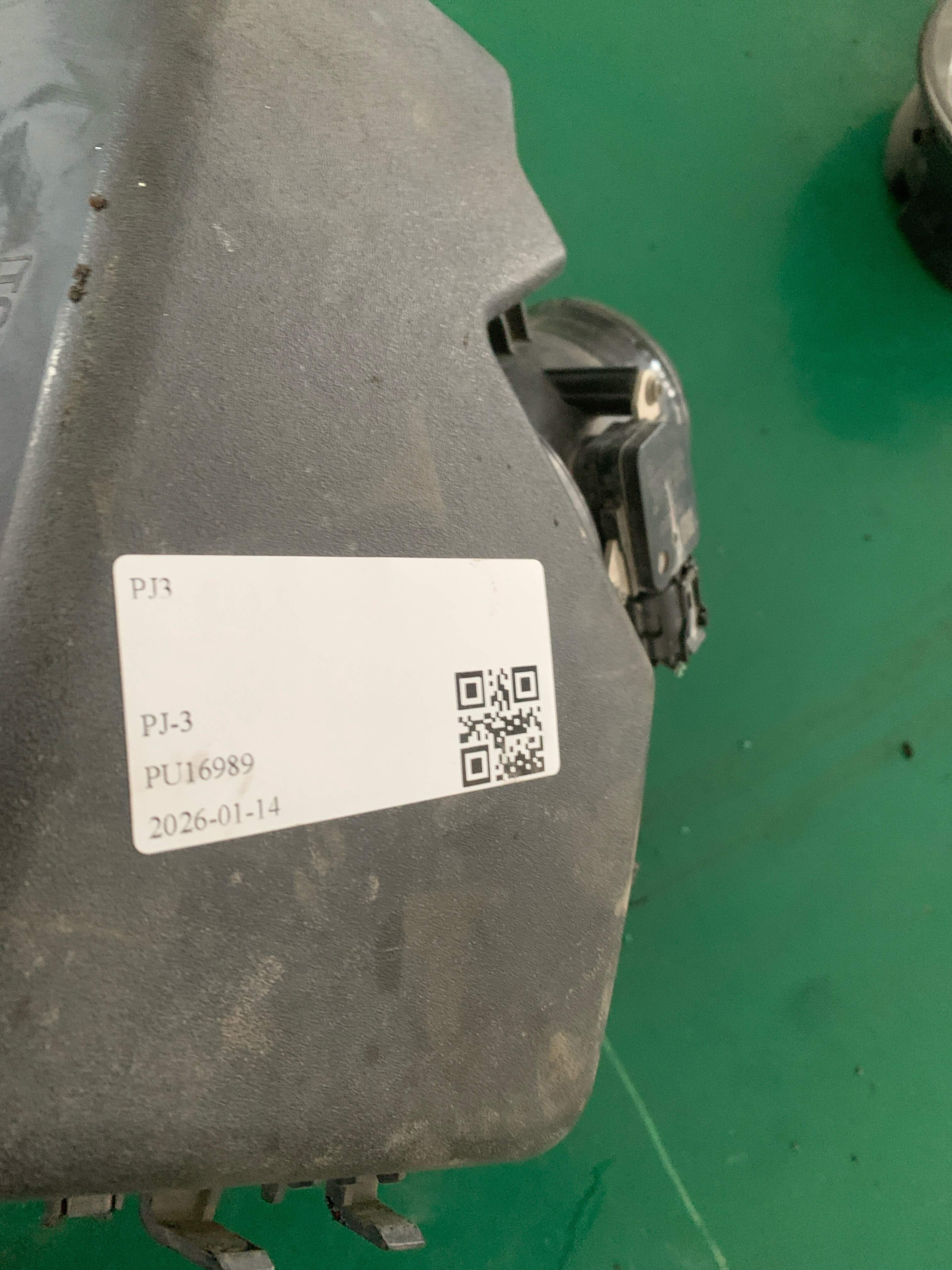 178010T020 Air Filter Housing