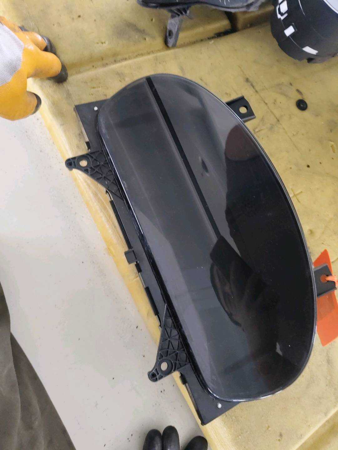 C2D25224 Instrument Cluster Assembly