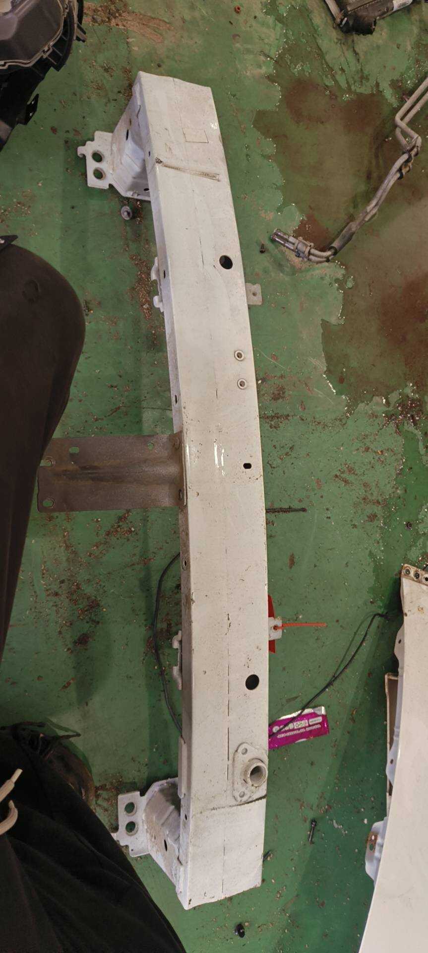 MEH8400010A77 前防撞梁总成