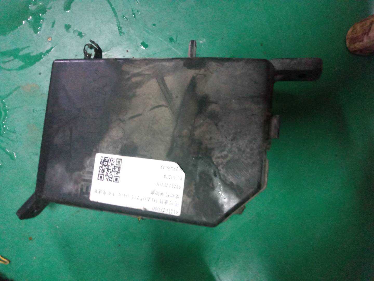 912102E000 发动机保险盒