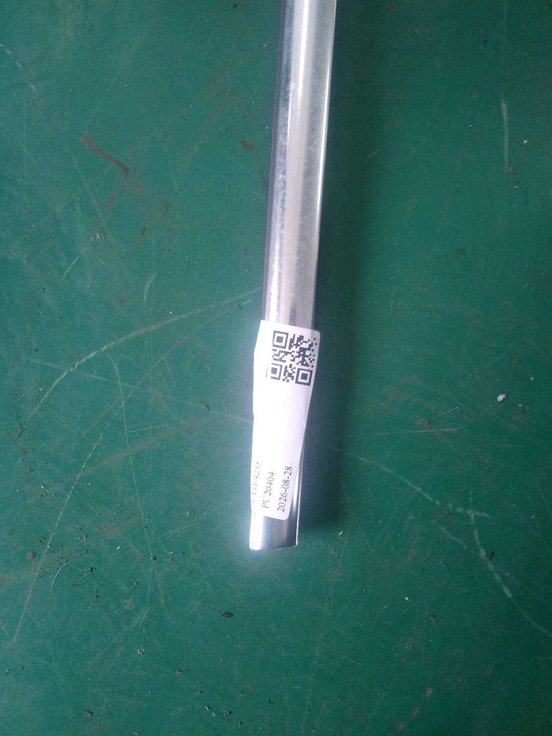 51337289620 前门玻璃压条(右外)