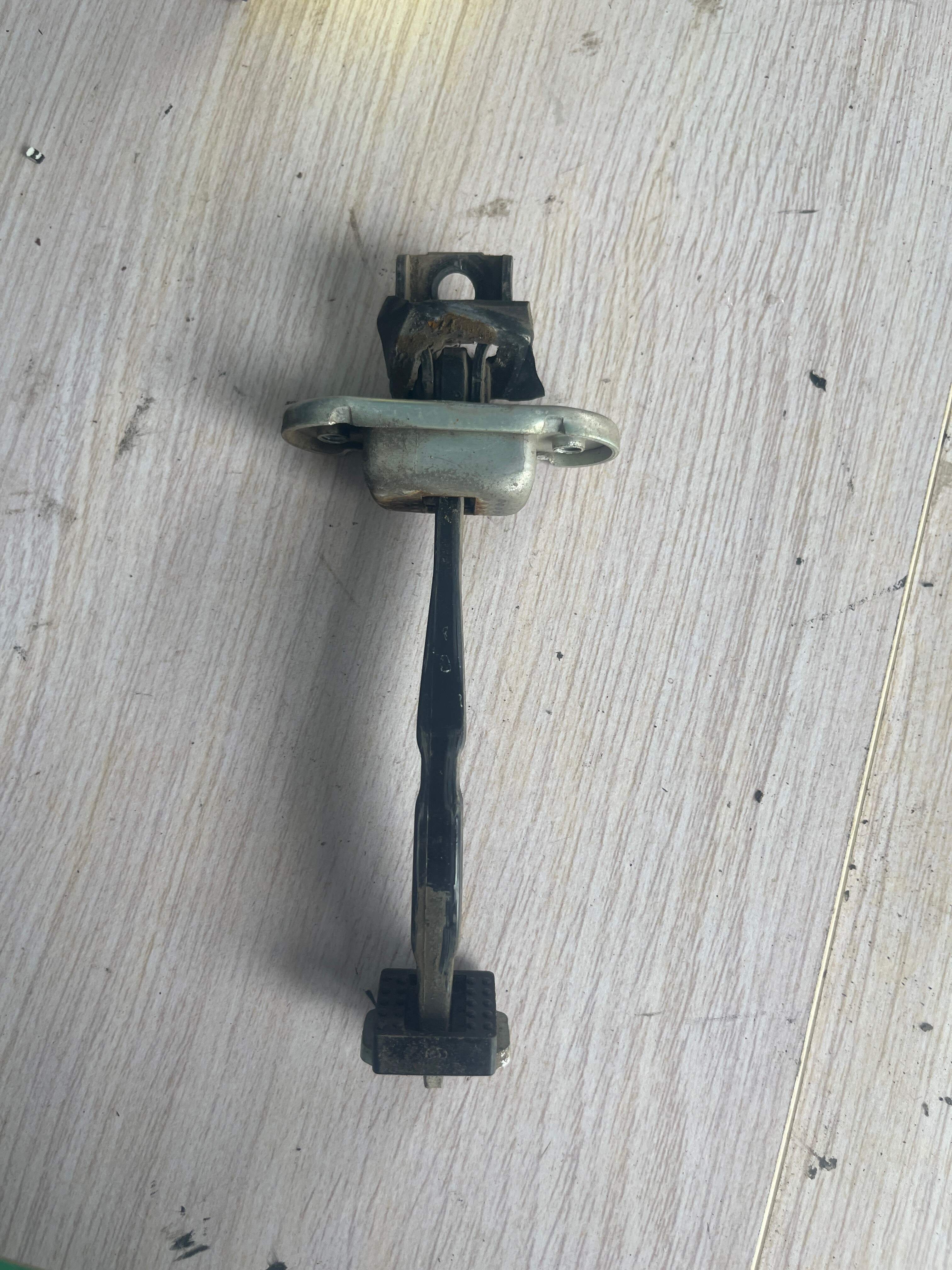 5081001100 Left Rear Door Check Strap