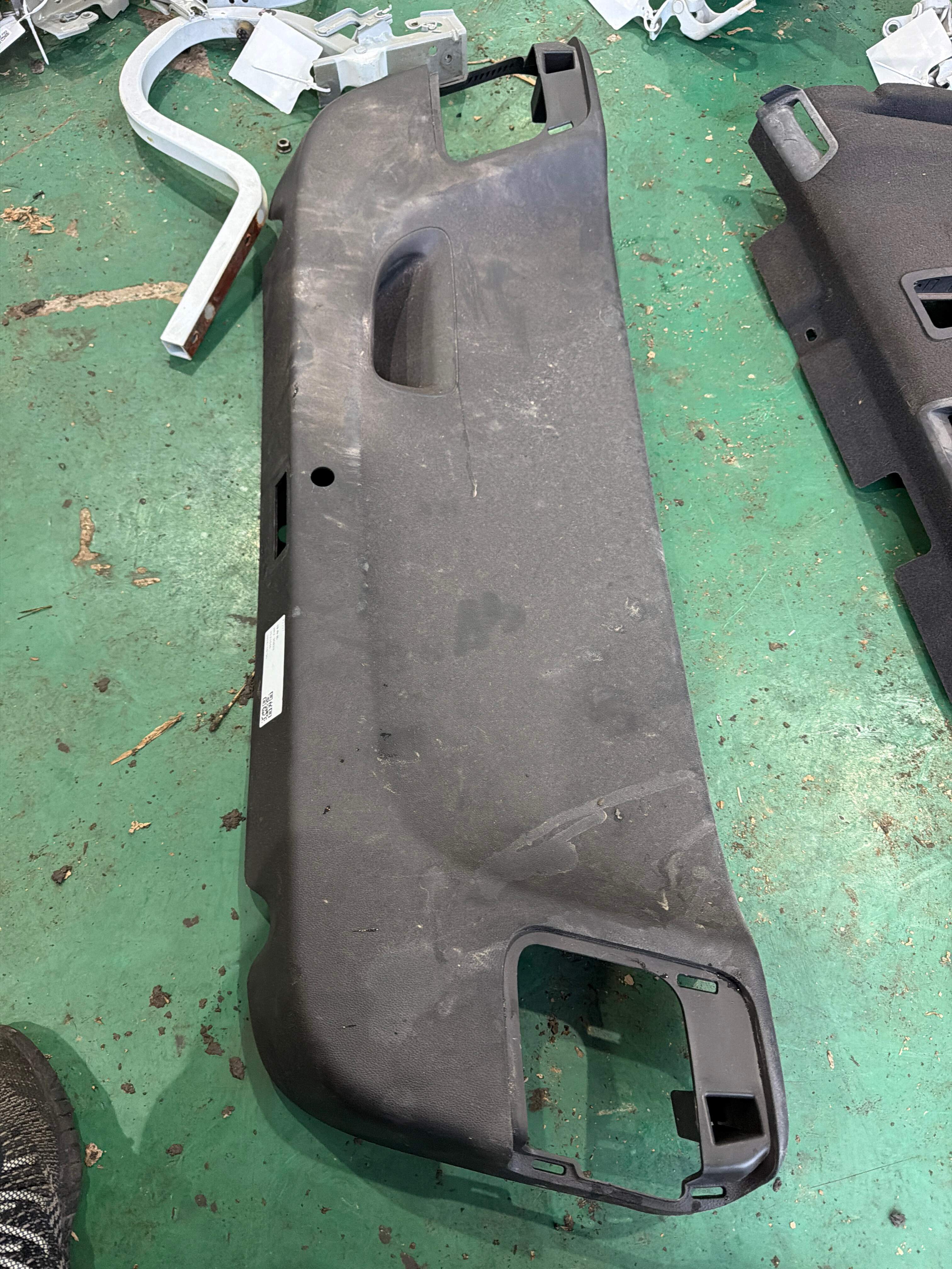 39172629 Trunk Lid Trim Panel