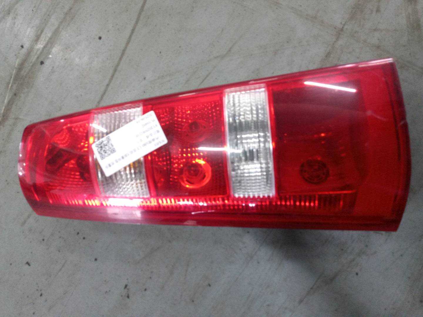 37160151V2 尾灯总成(左)