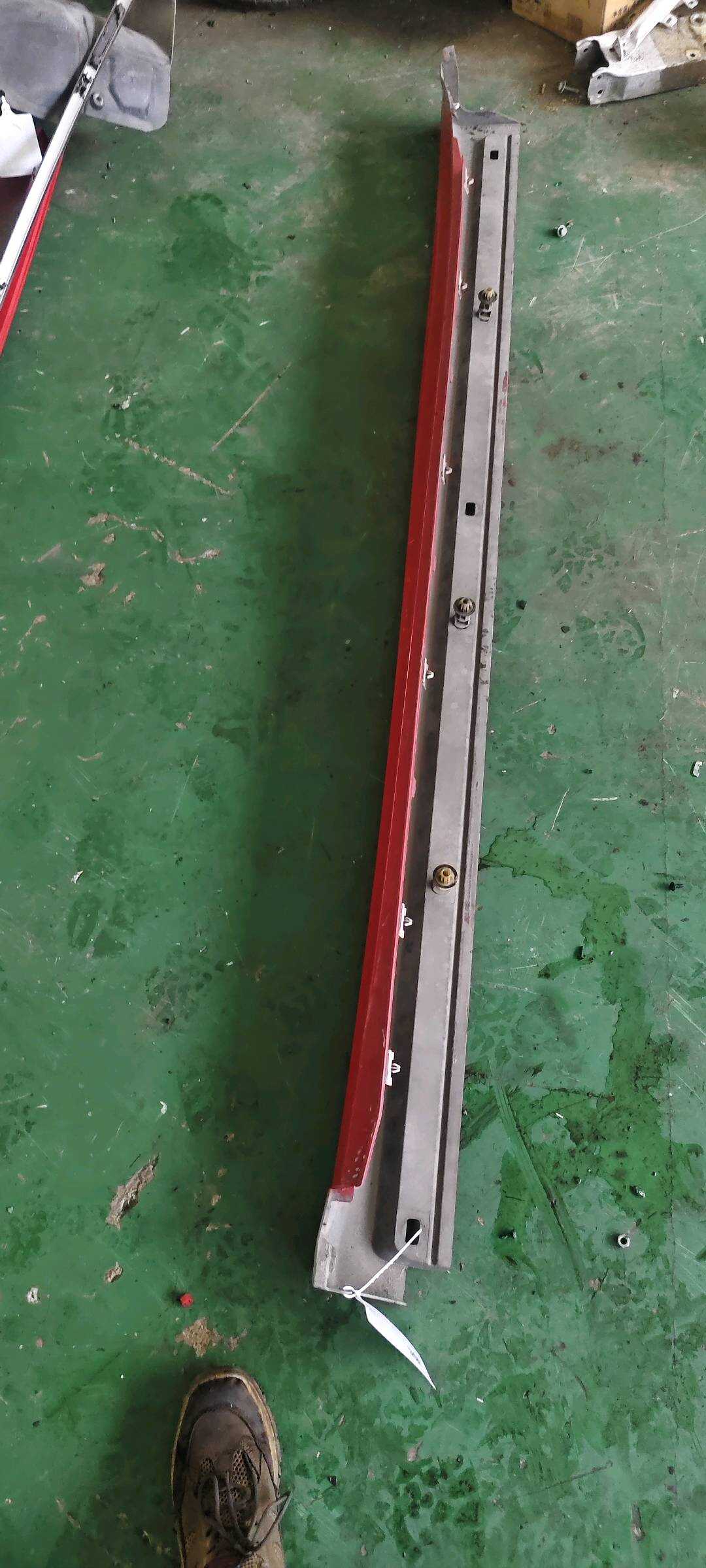 A1696111608 底大边(右)