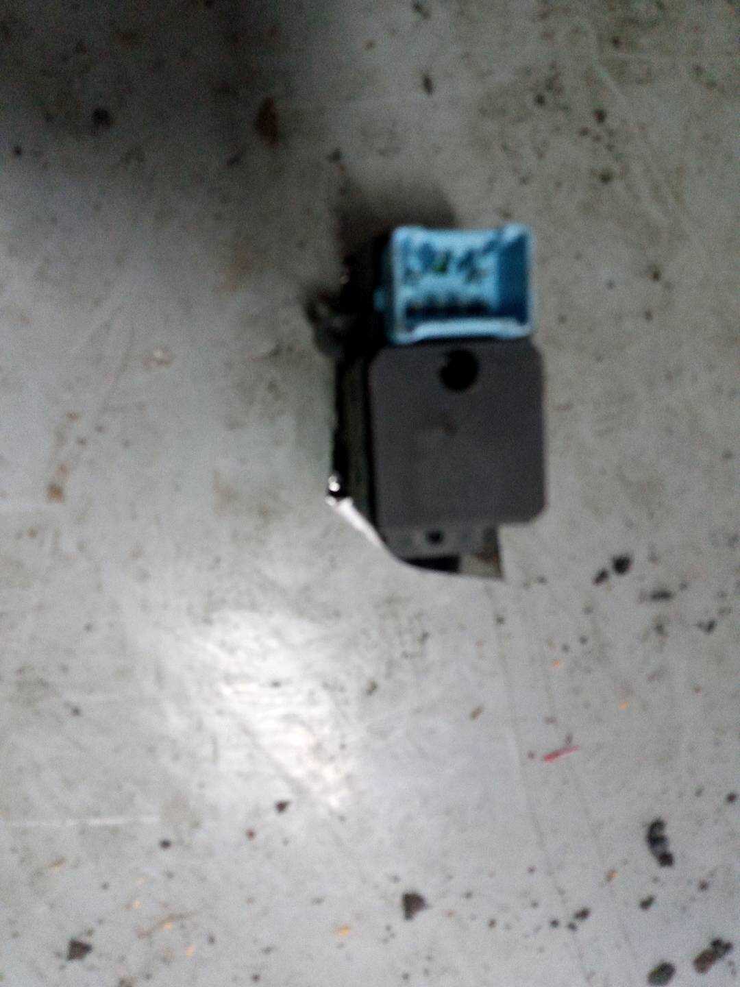 35770SDAA21 Rear Door Window Switch, Left