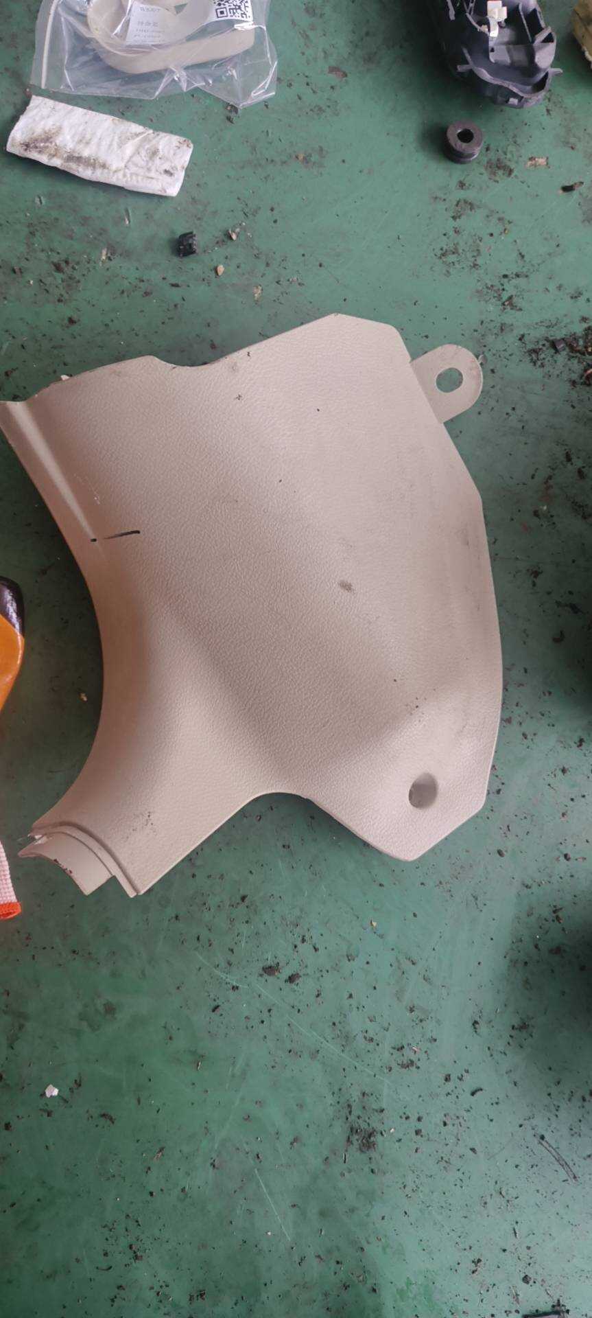 9037019 A-Pillar Inner Trim (Lower Left)
