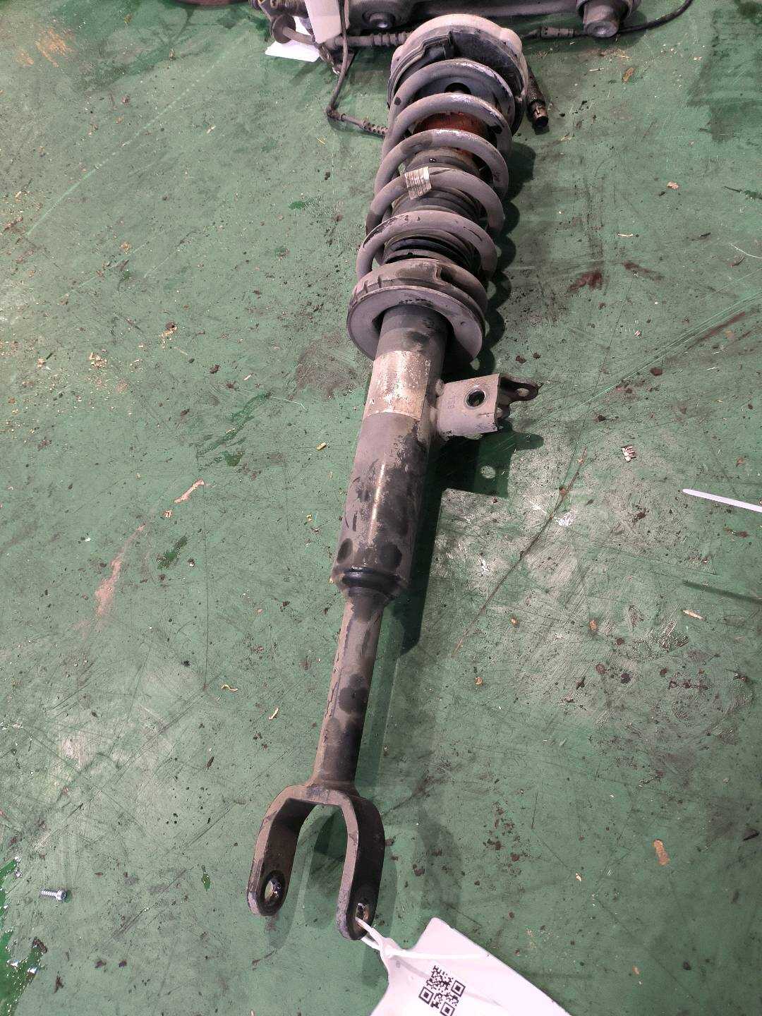 31316860749 Front Shock Absorber Insert, Left