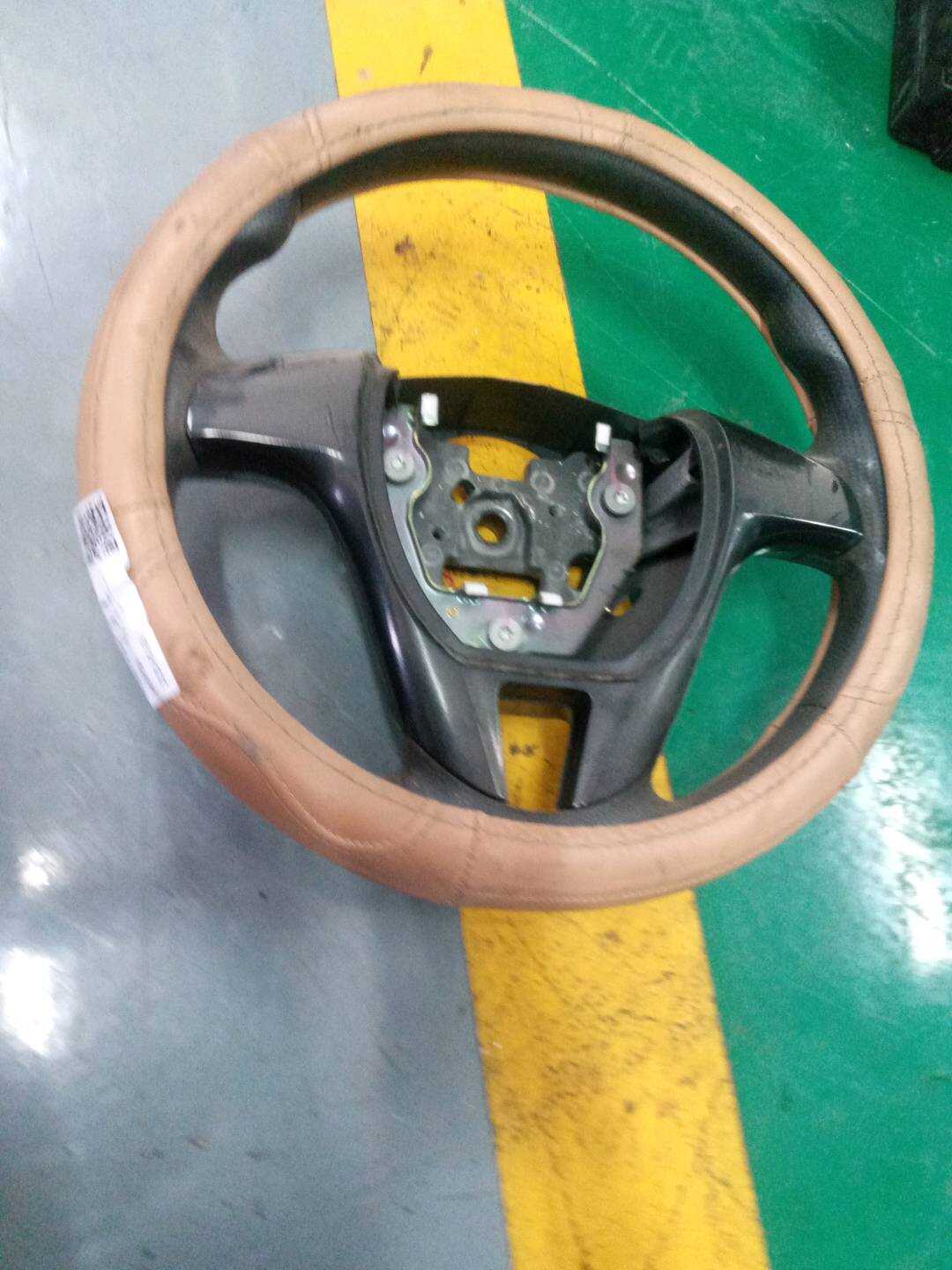 MA1232980N2001 Steering Wheel