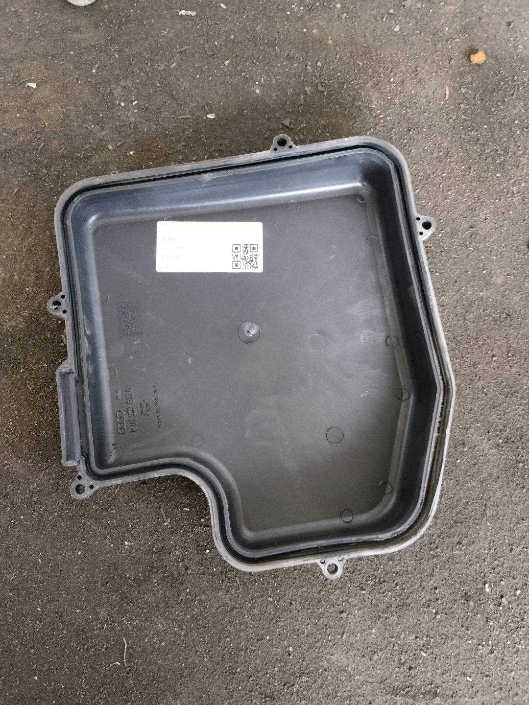 4B1907613 ECU Housing Upper Cover