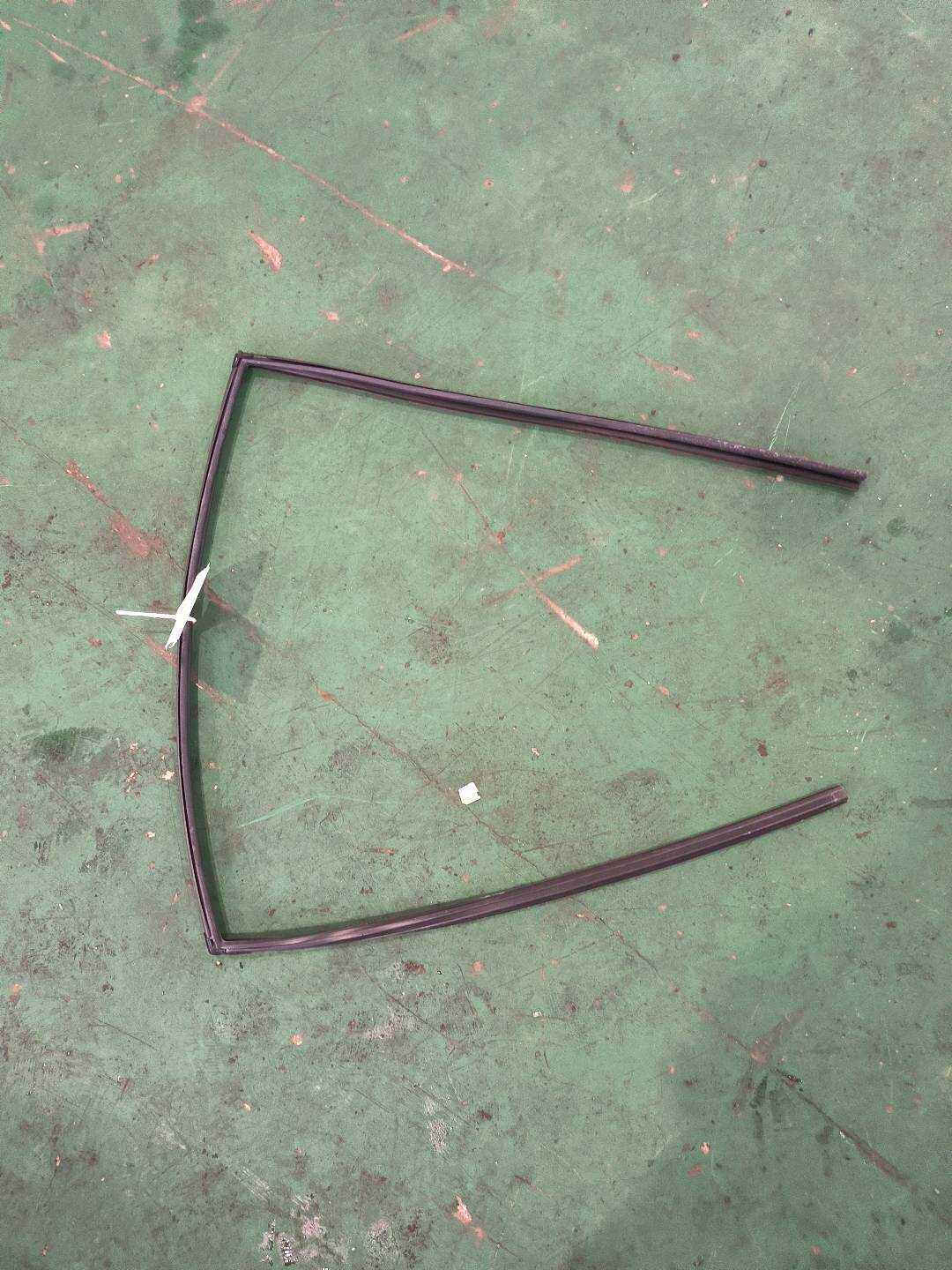1018061706 Left Rear Door Glass Guide Channel