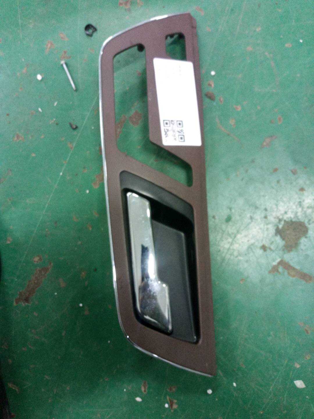 A22173048483478 后门内拉手框(右)