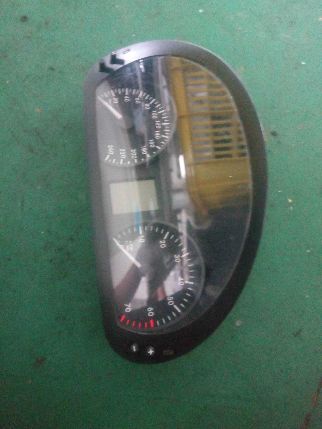A6369001000 组合仪表