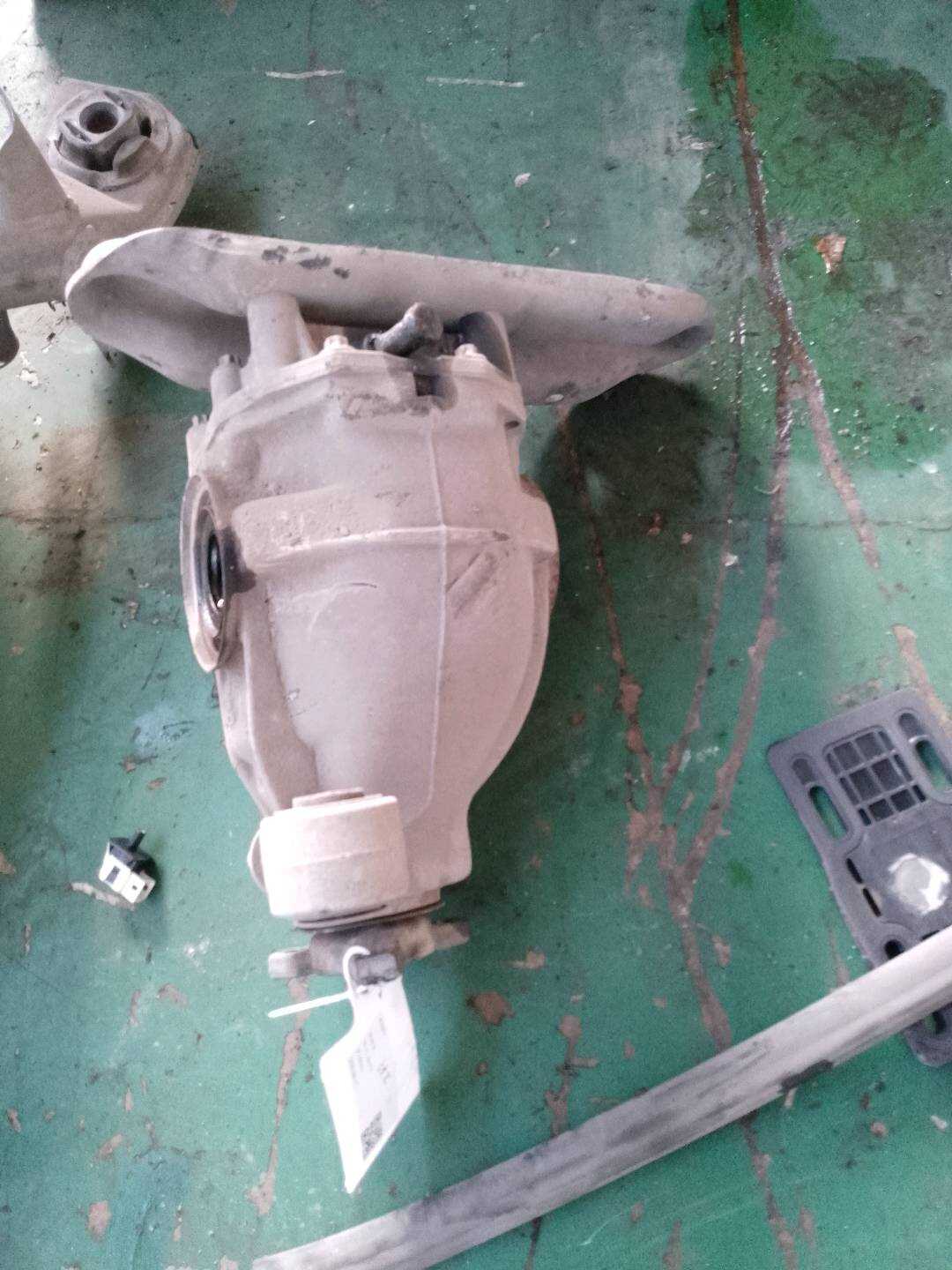 A2203504714 后差速器壳