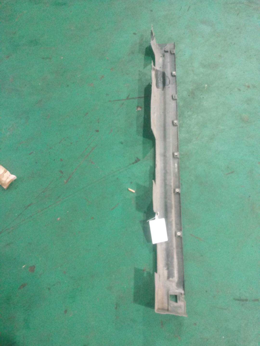 DGP500521PCL 底大边(右)