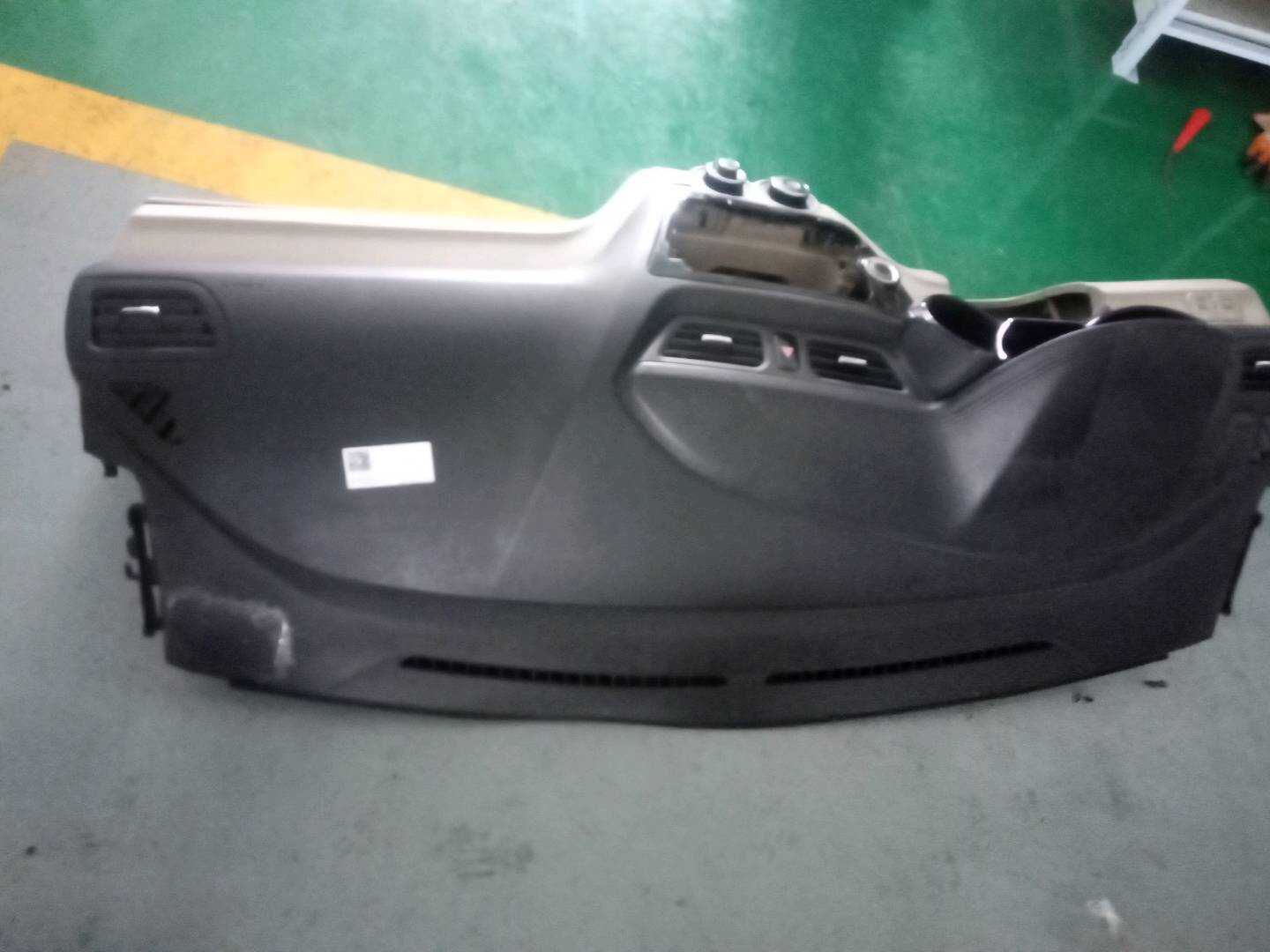 847104X000AKA 仪表台壳