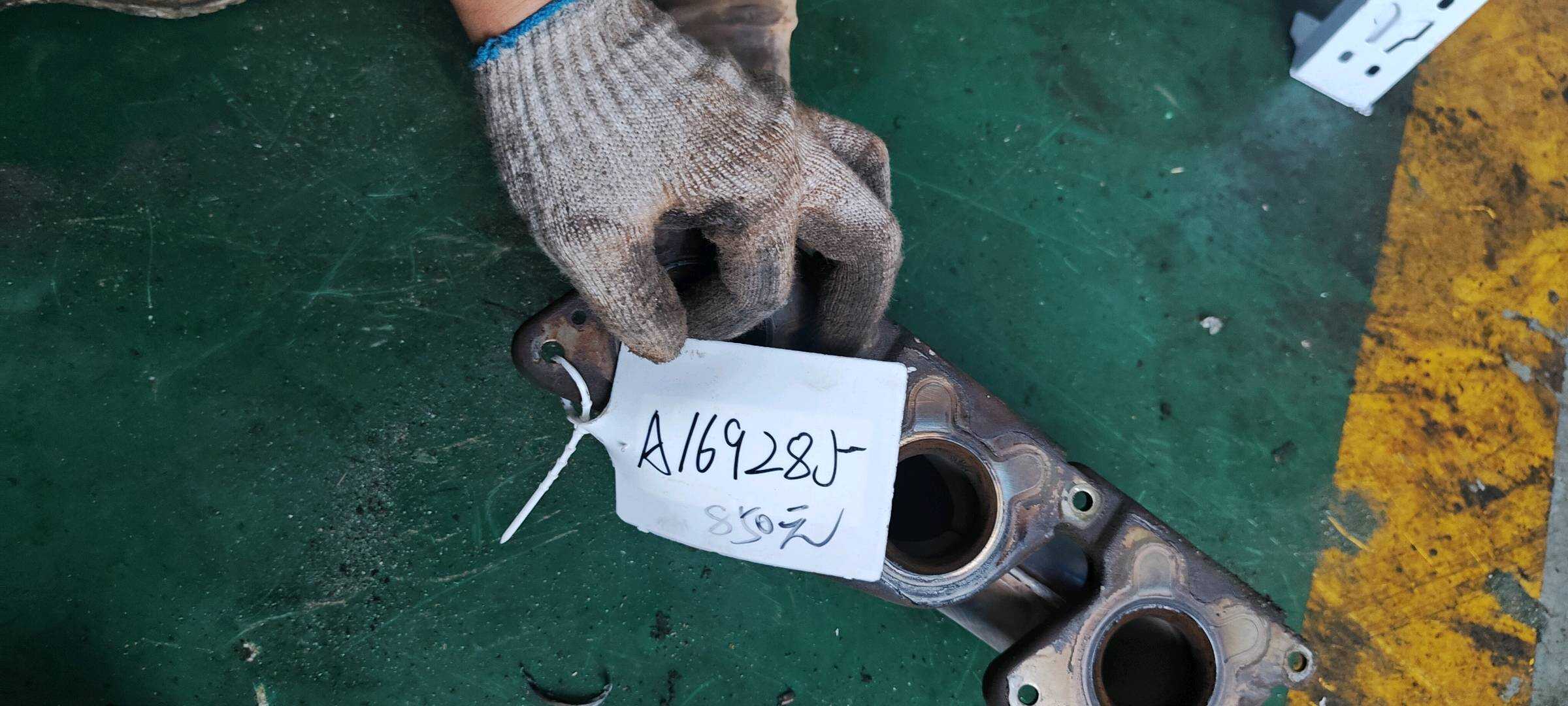 A2114901220 三元(右前)