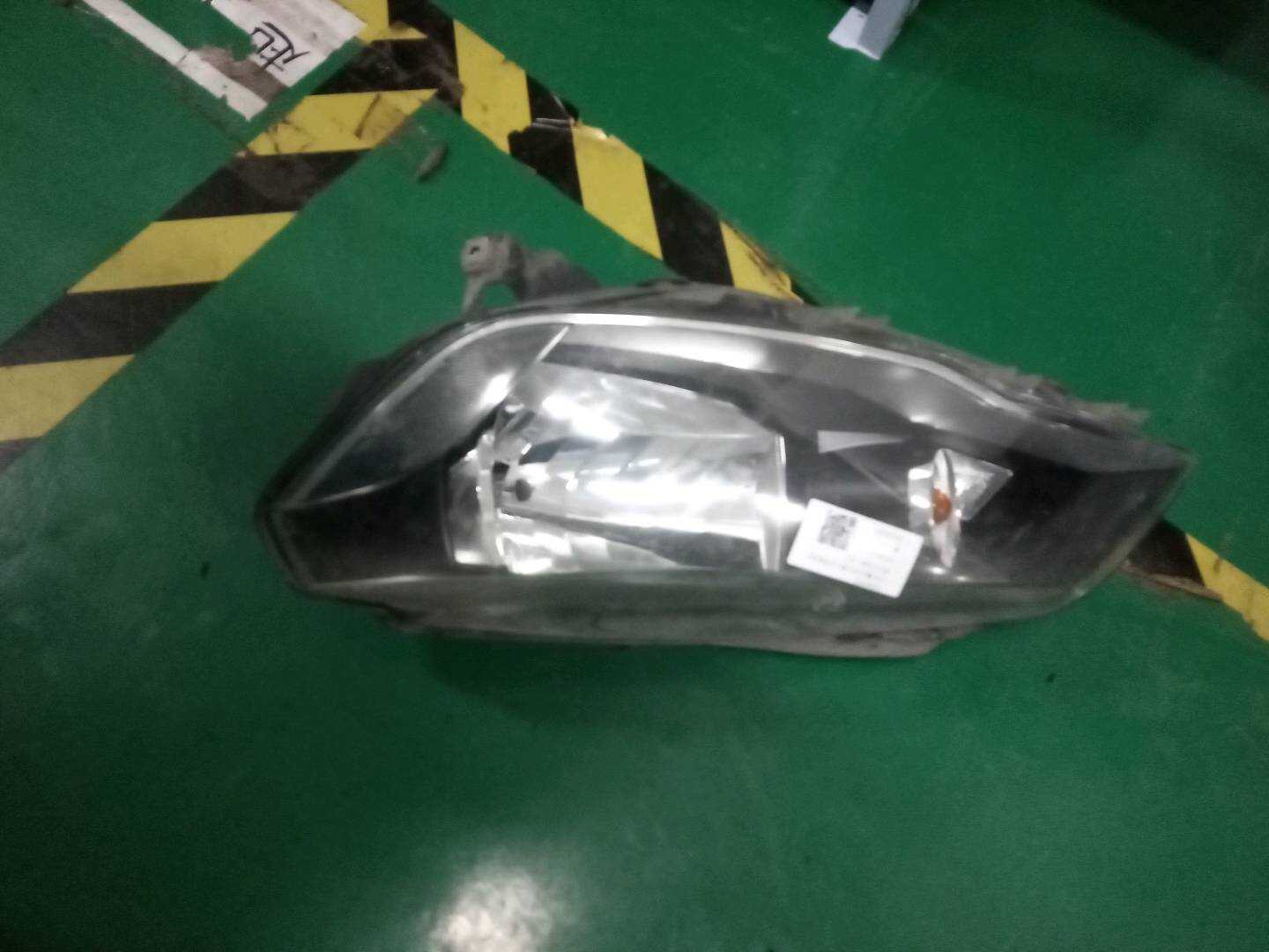 31G941015 前大灯总成（左）