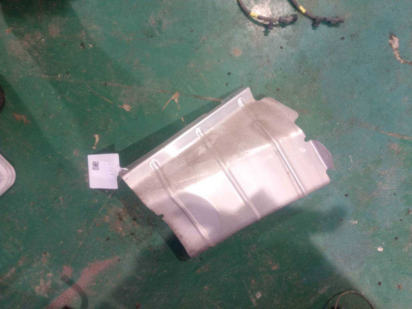 GR2B403B22AE 下背护盖板（右）