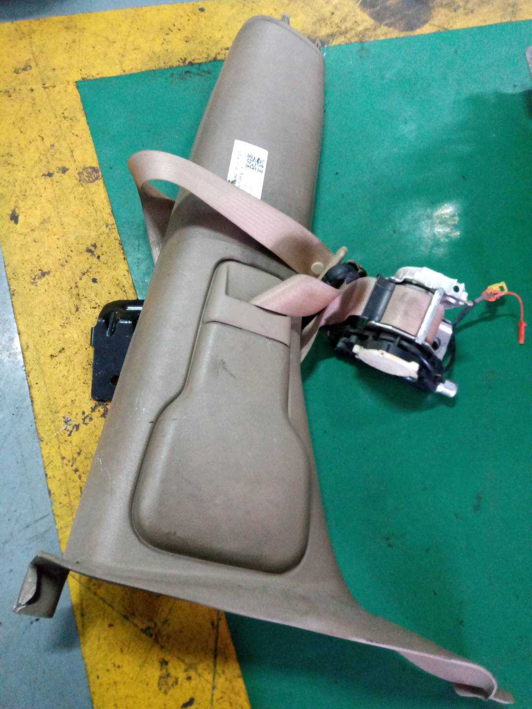 9032219 驾驶员座椅安全带