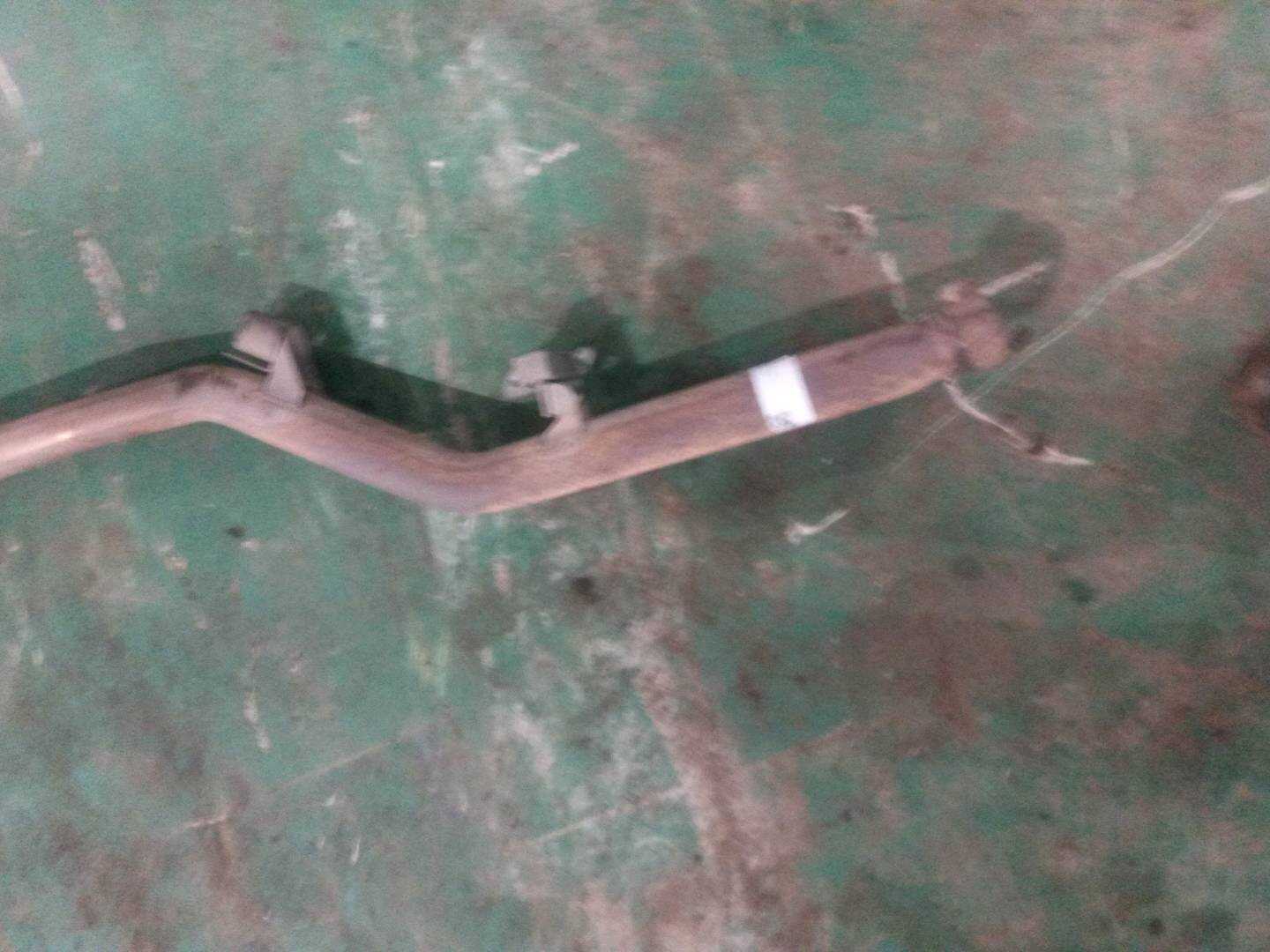 18307627675 排气管（前）