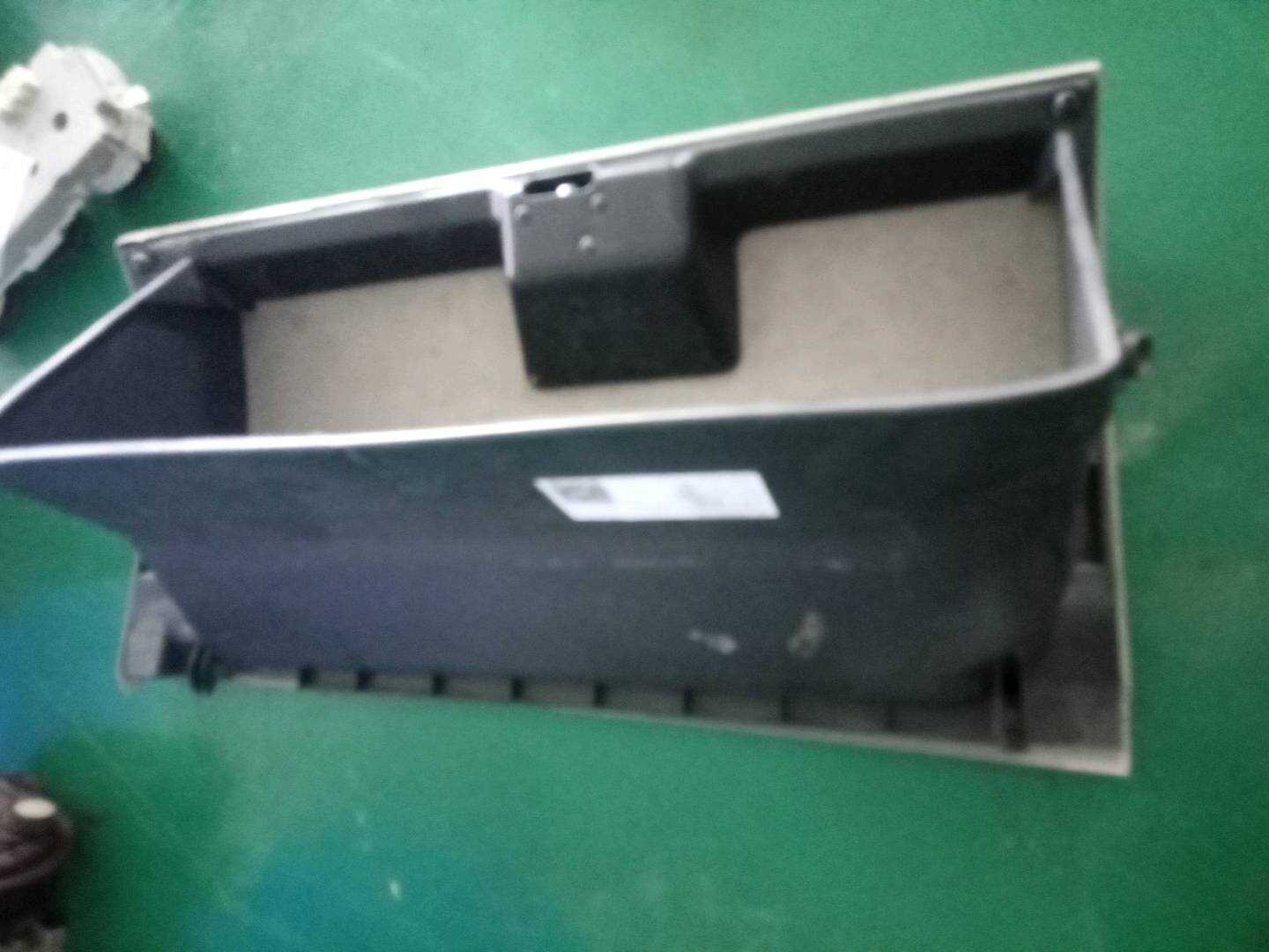 GJ6A64030A02 仪表台杂物箱