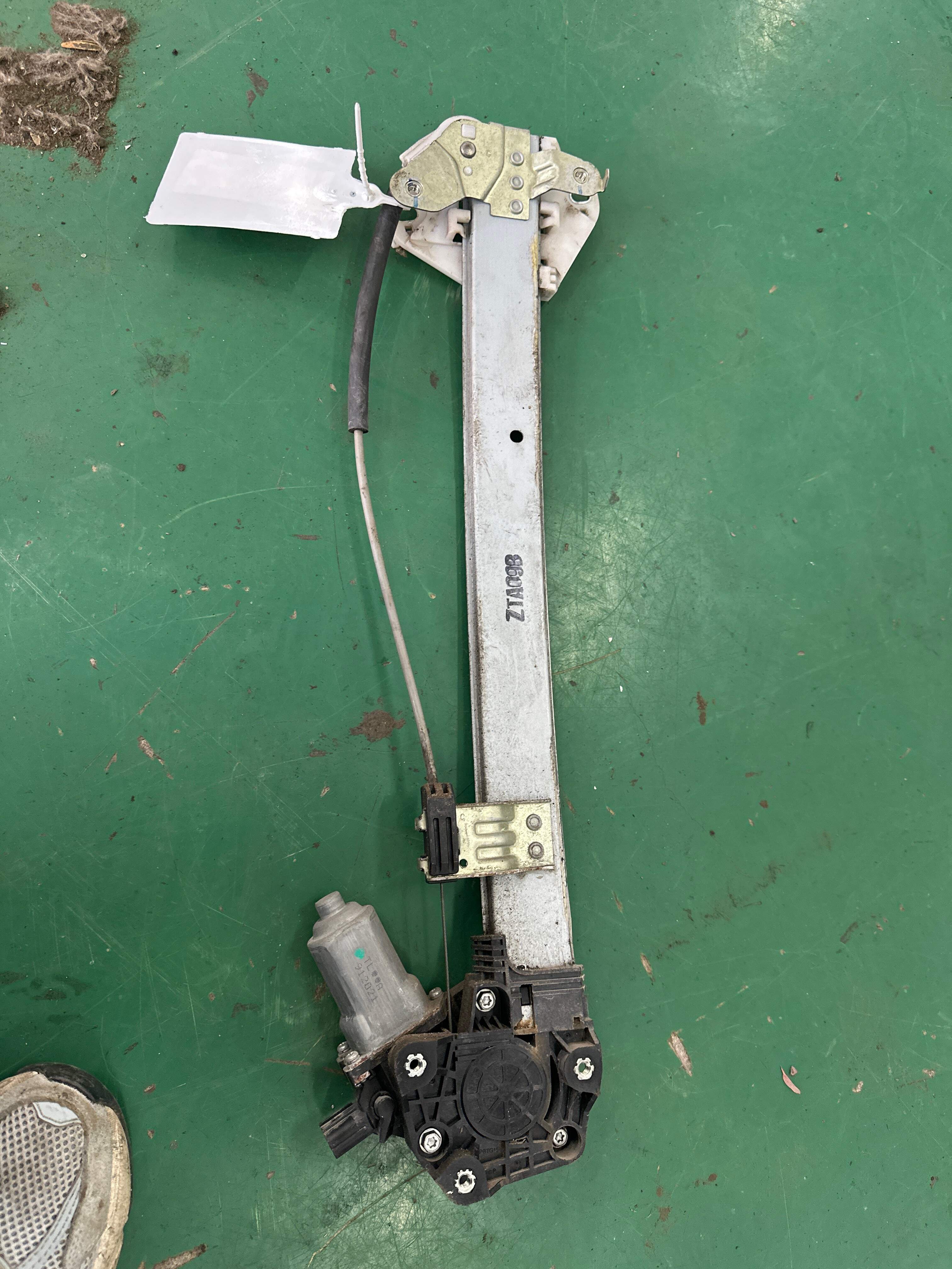 72710TP5H11 后门玻璃升降器总成(右)