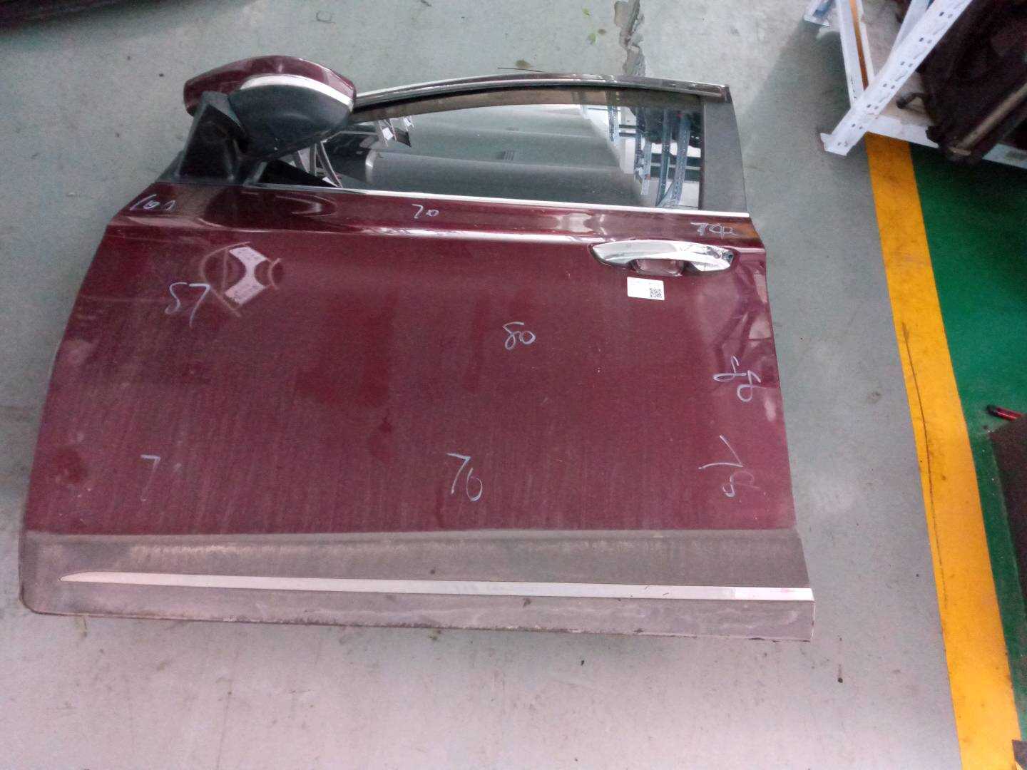6101000F0010A010000 前门壳（左）