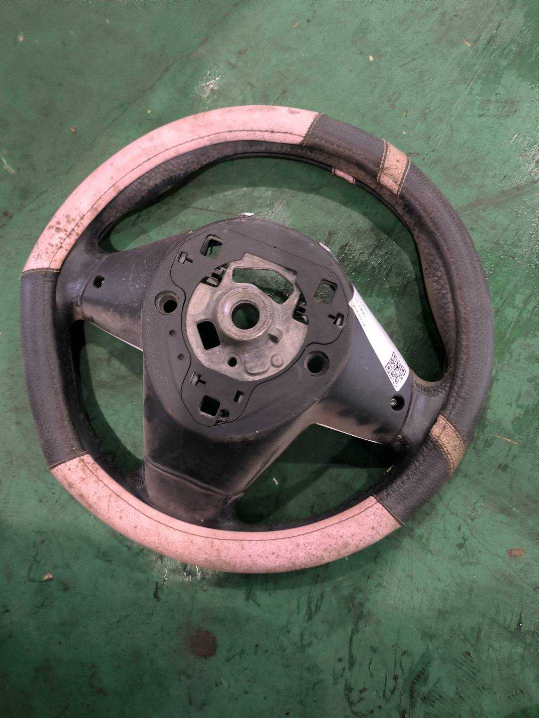 32306860357 方向盘