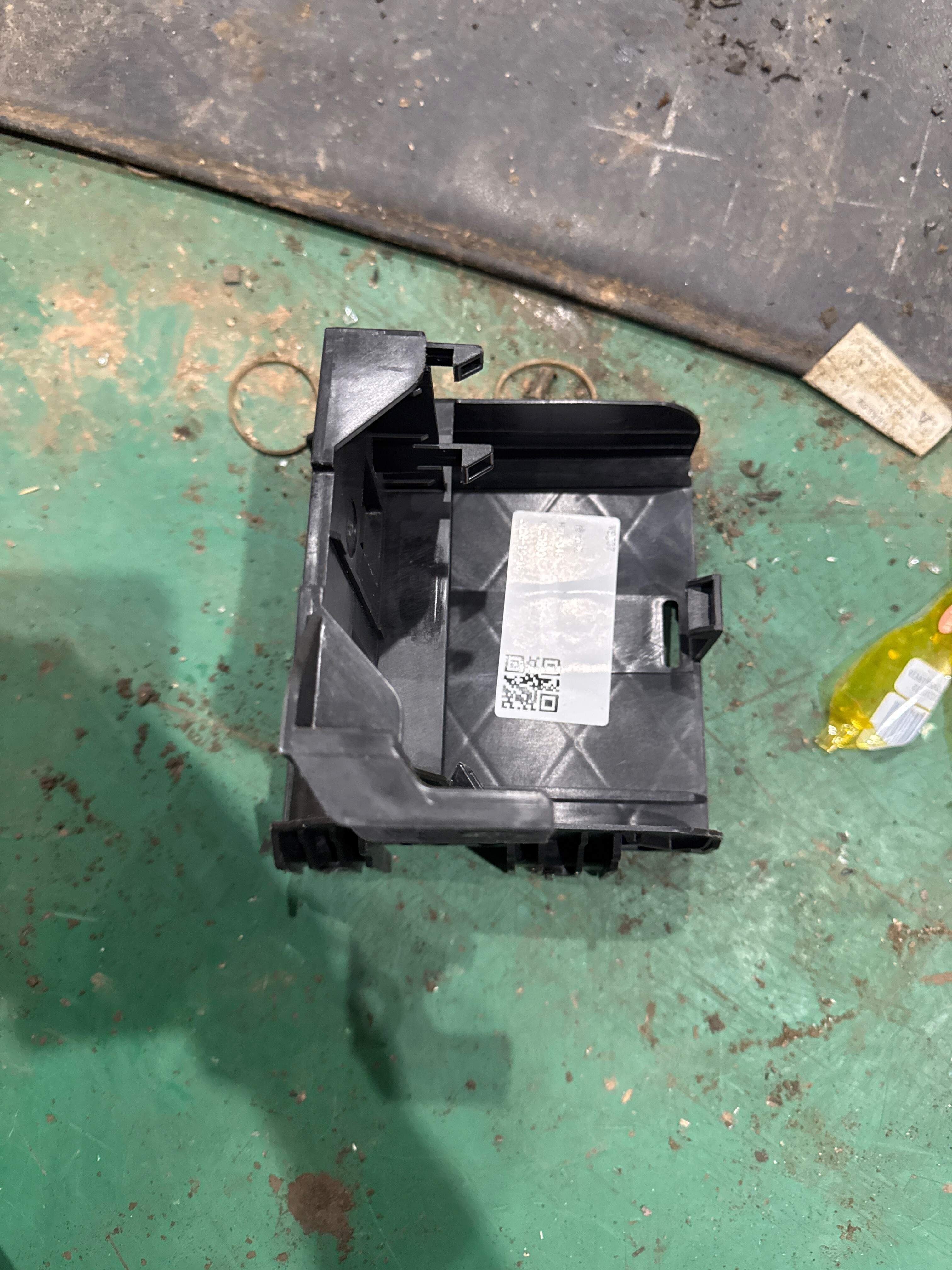 4L0907461 控制单元支架