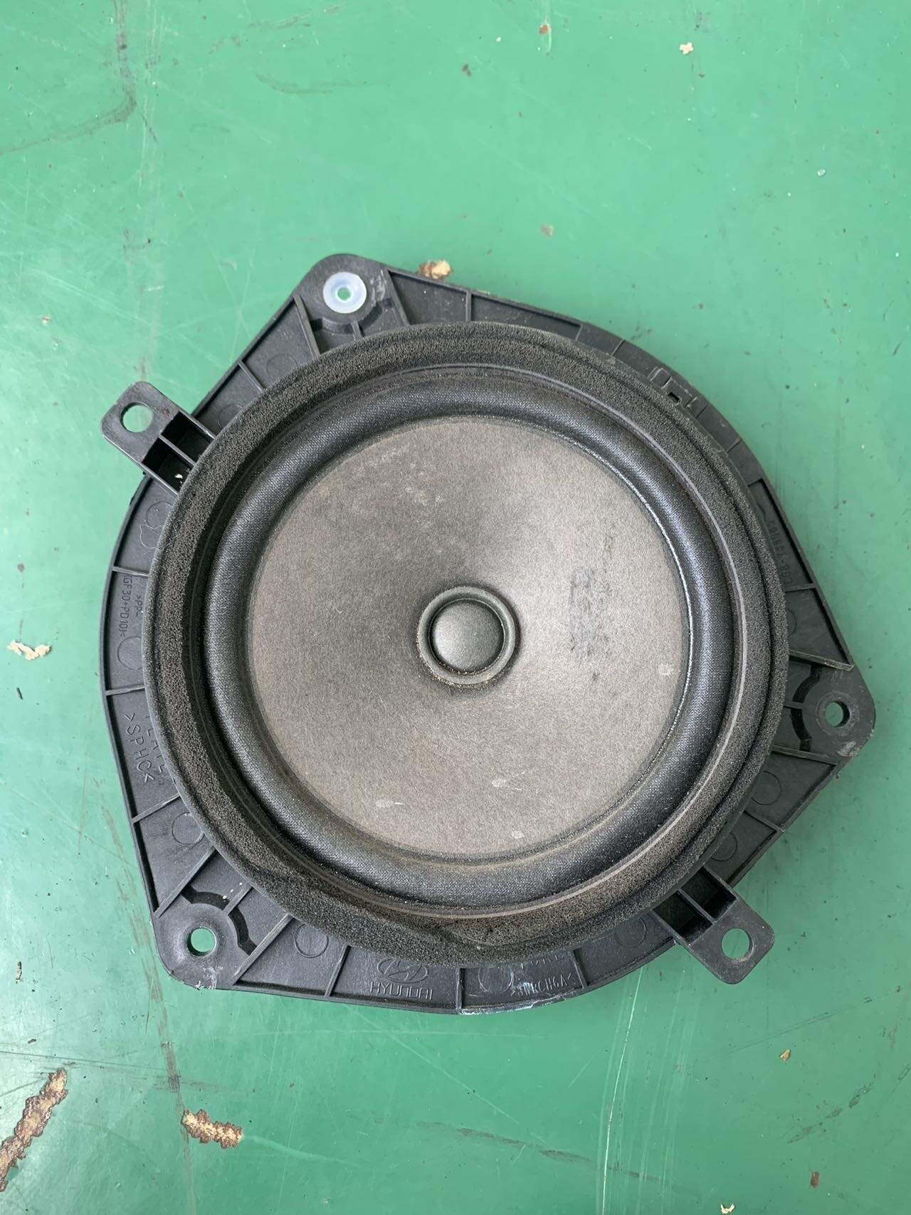 963300U000 前门扬声器（左）