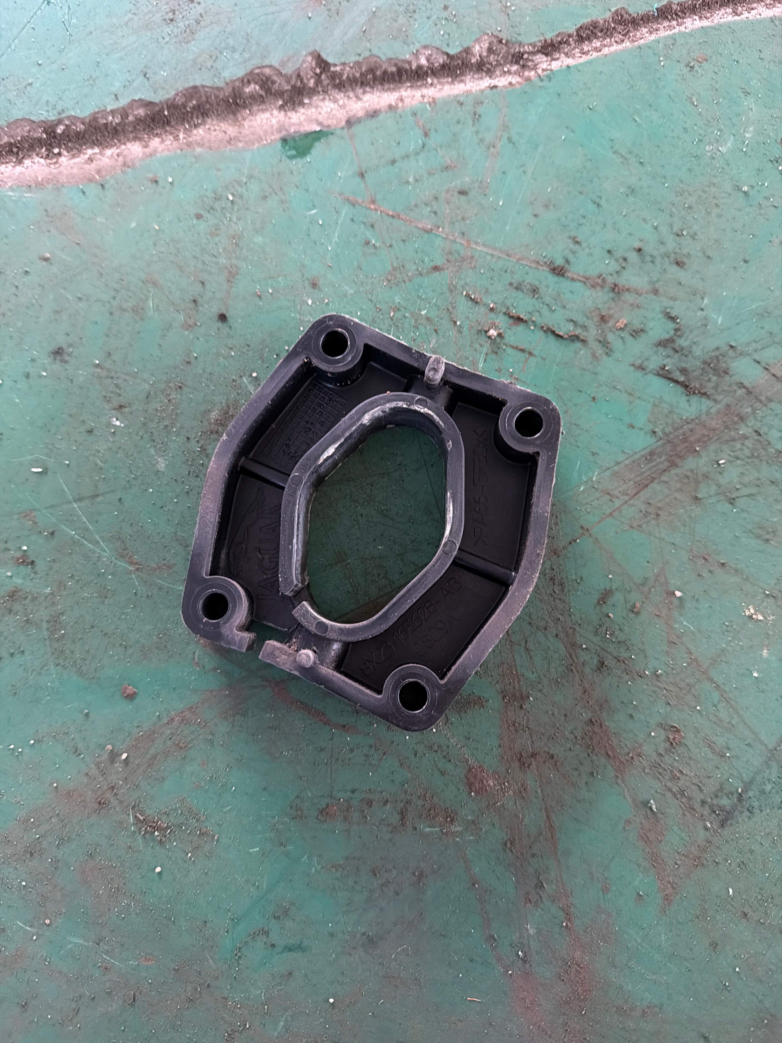 C2Z2645 Hood Airbag Shield