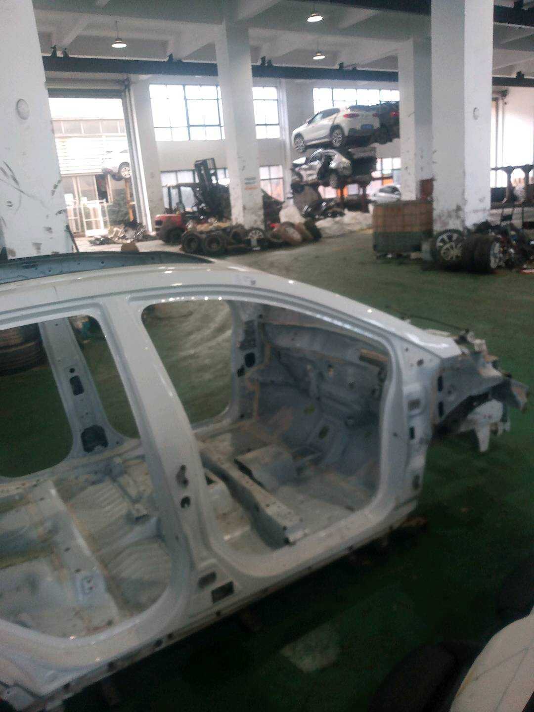 SC540191677 Right Quarter Panel Outer Front Section