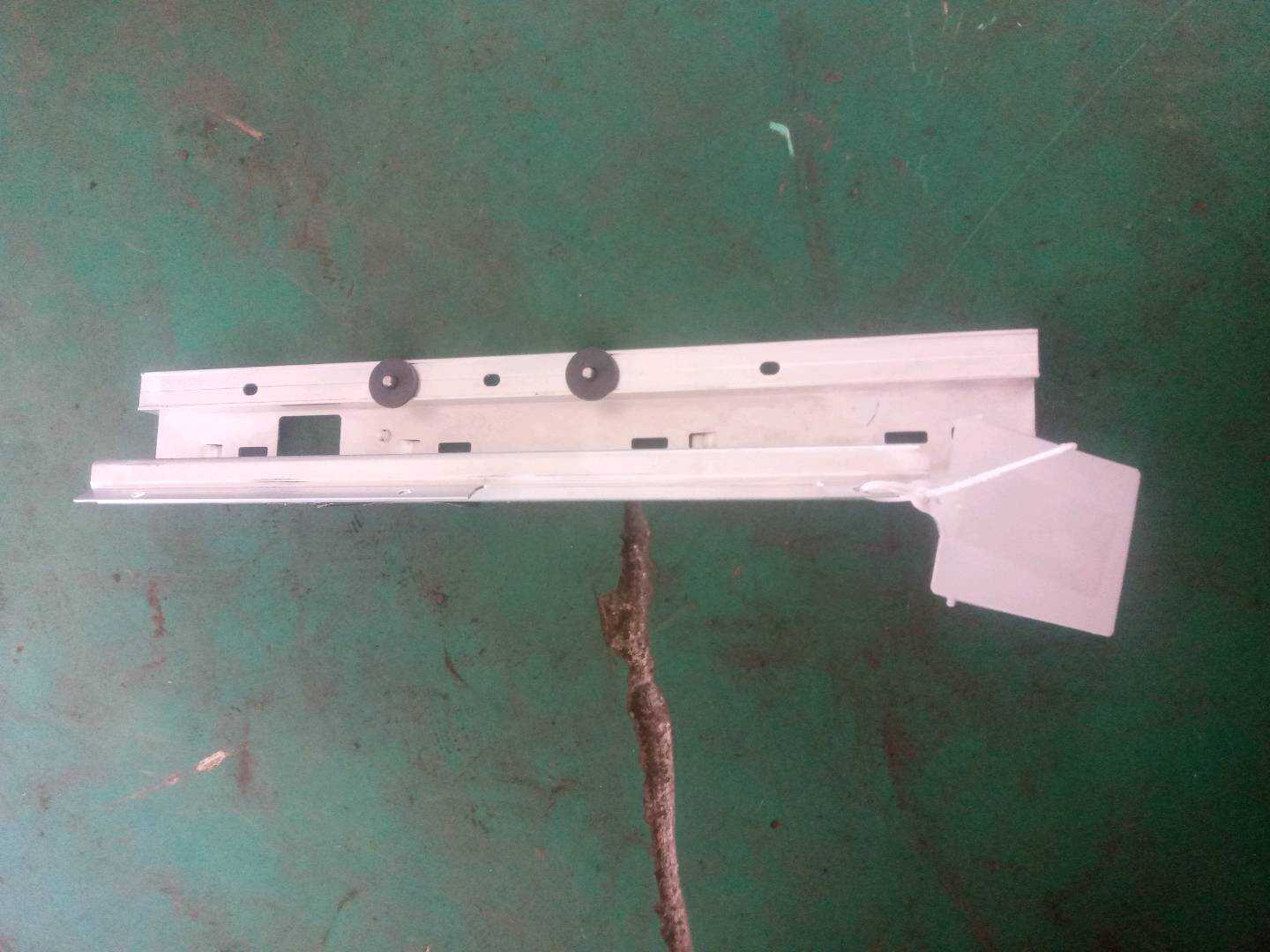 C2D11849 Door Sill Scuff Plate Bracket, Left