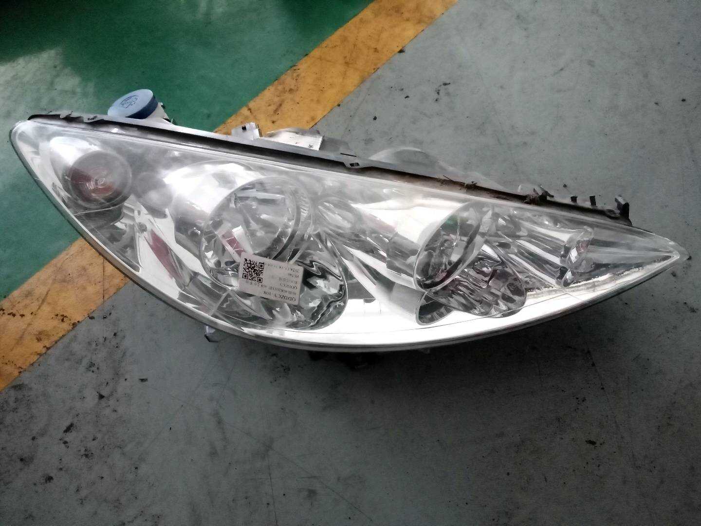 C9688575880 前大灯总成（右）