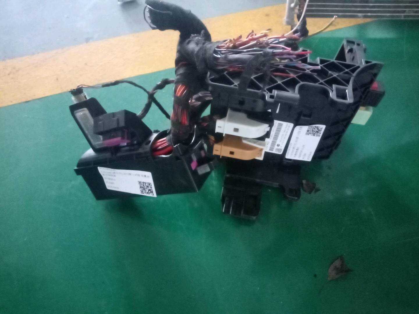 1K0937087ALZ06 车身控制模块