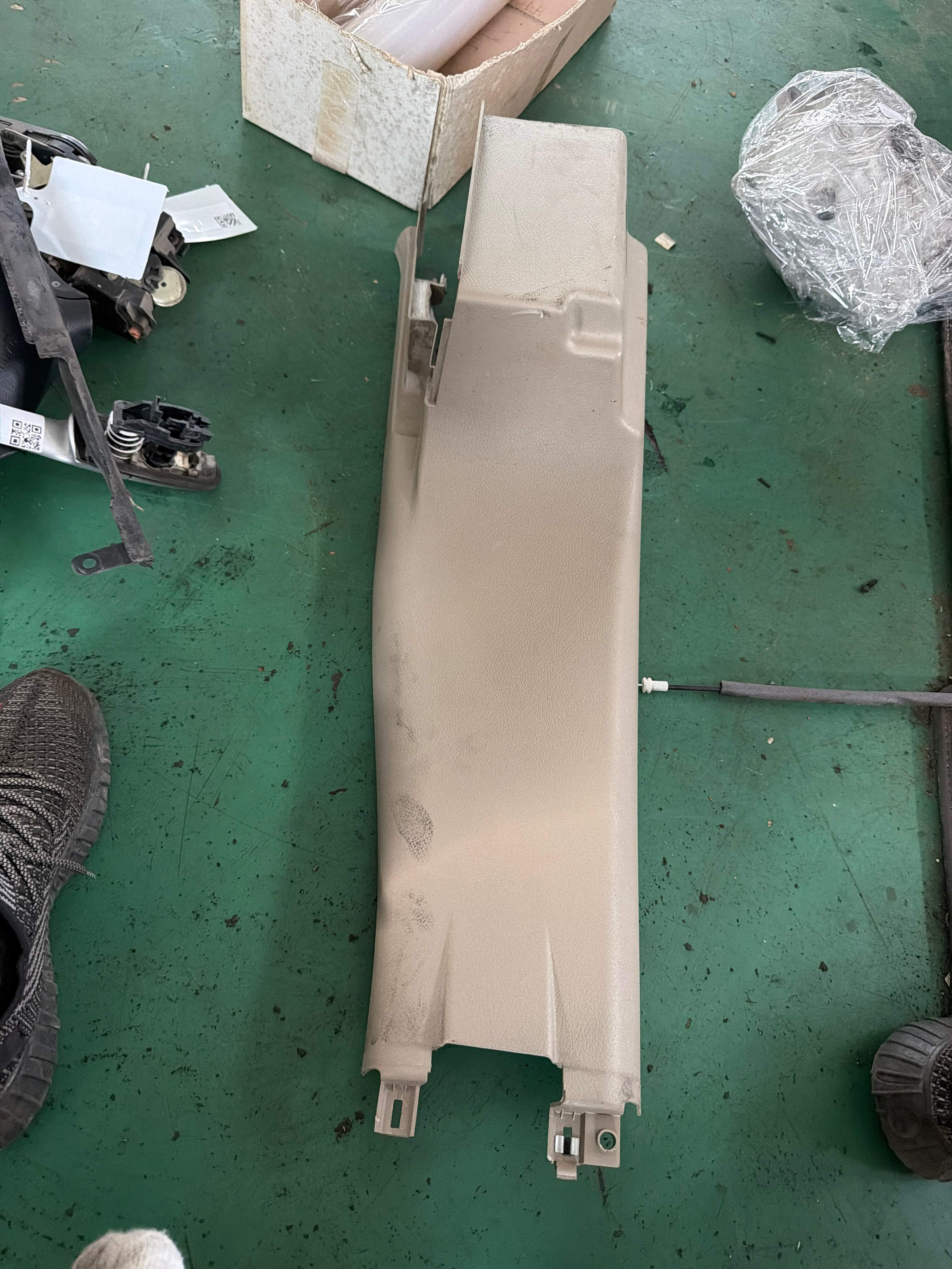 A63669206018J06 B柱内衬(左下)