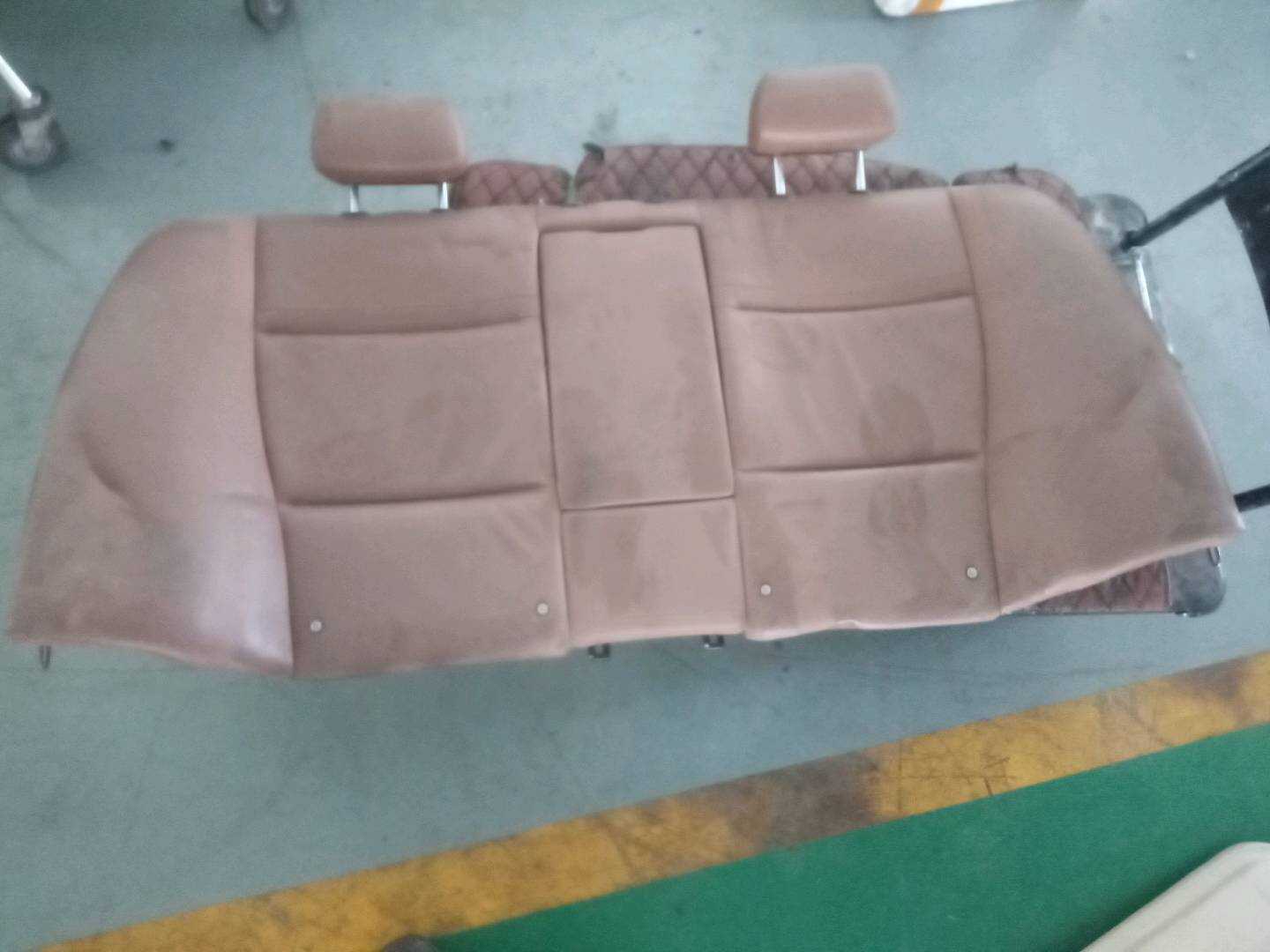 52207118755 后座椅靠背软垫