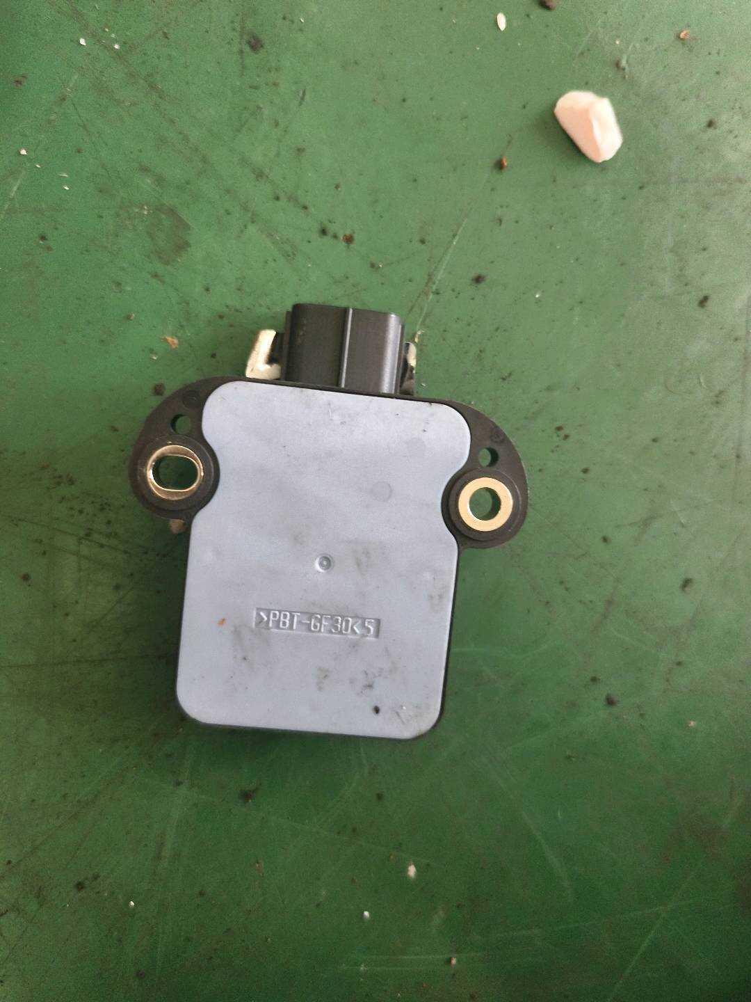 8918048090 车辆横摆传感器