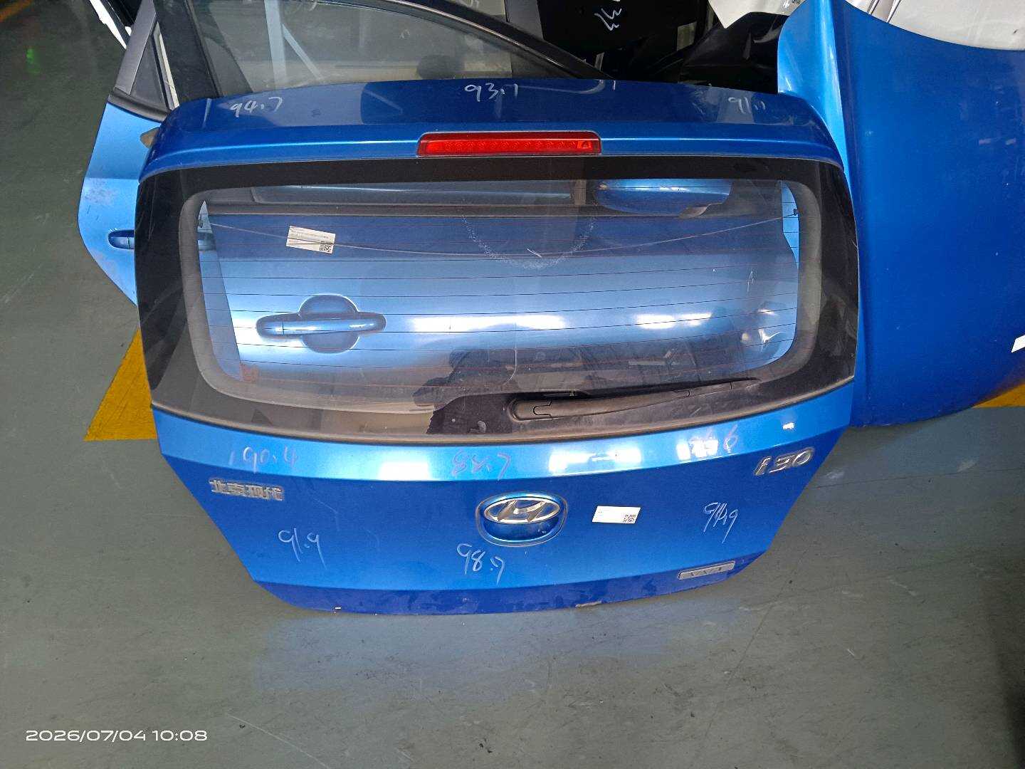 737001Z000 尾盖
