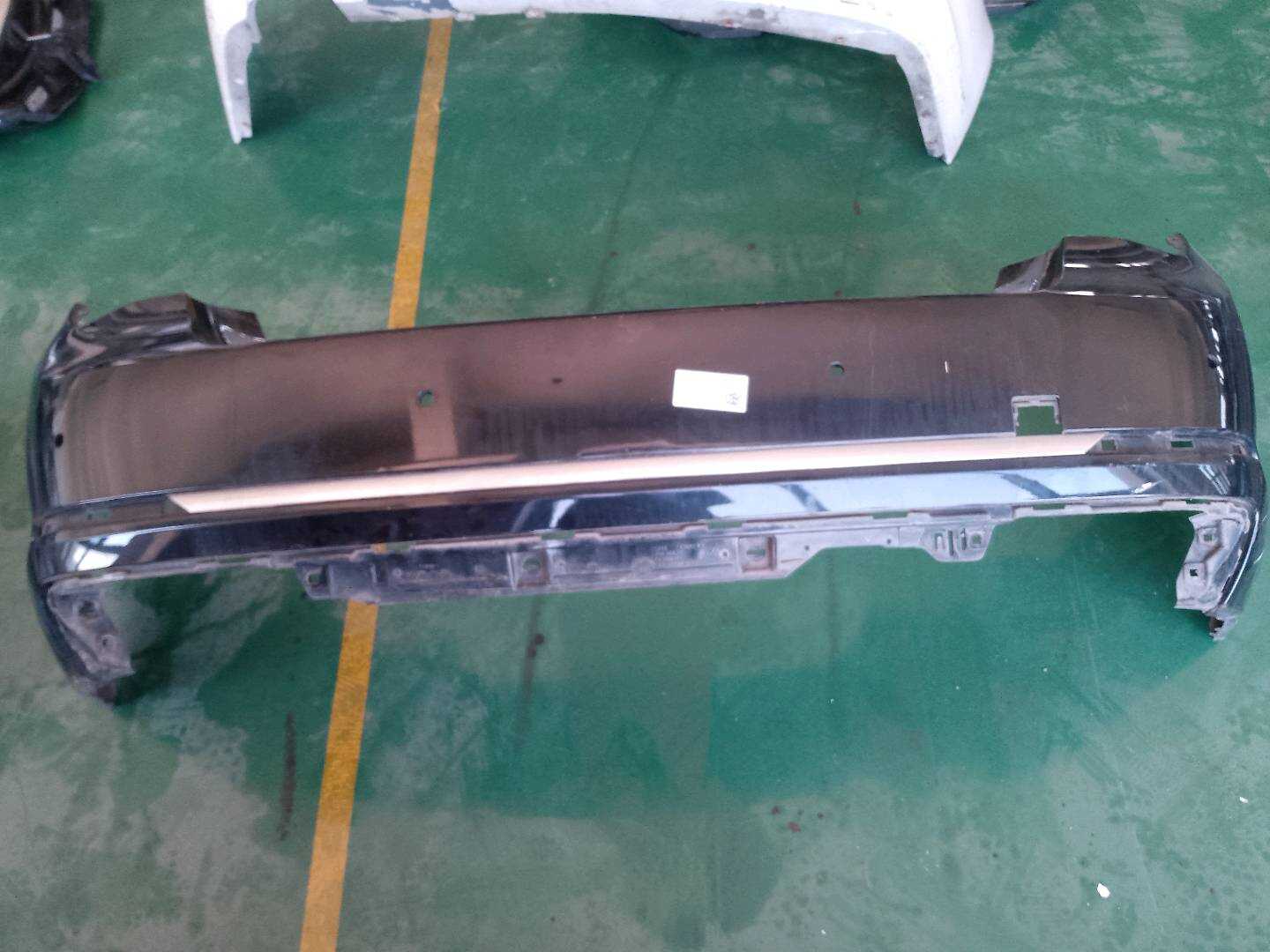 51127209926 后保险杠皮