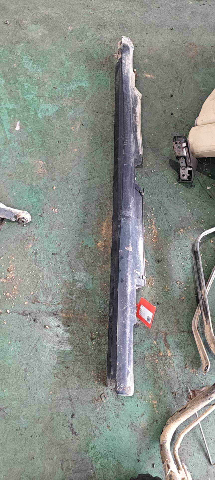 71850T0TH01 底大边(左)