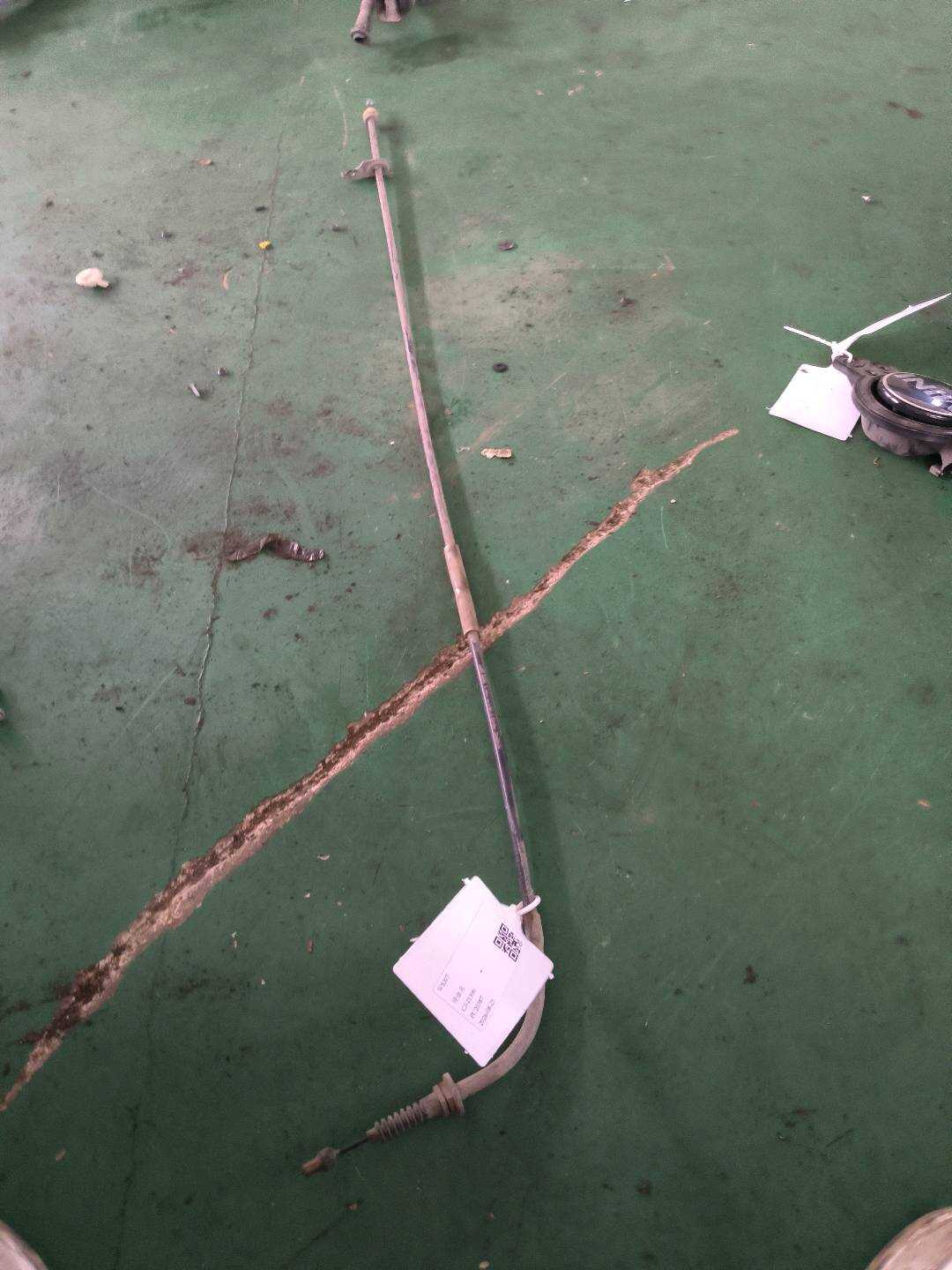 34409813390 驻车制动拉索(右后)