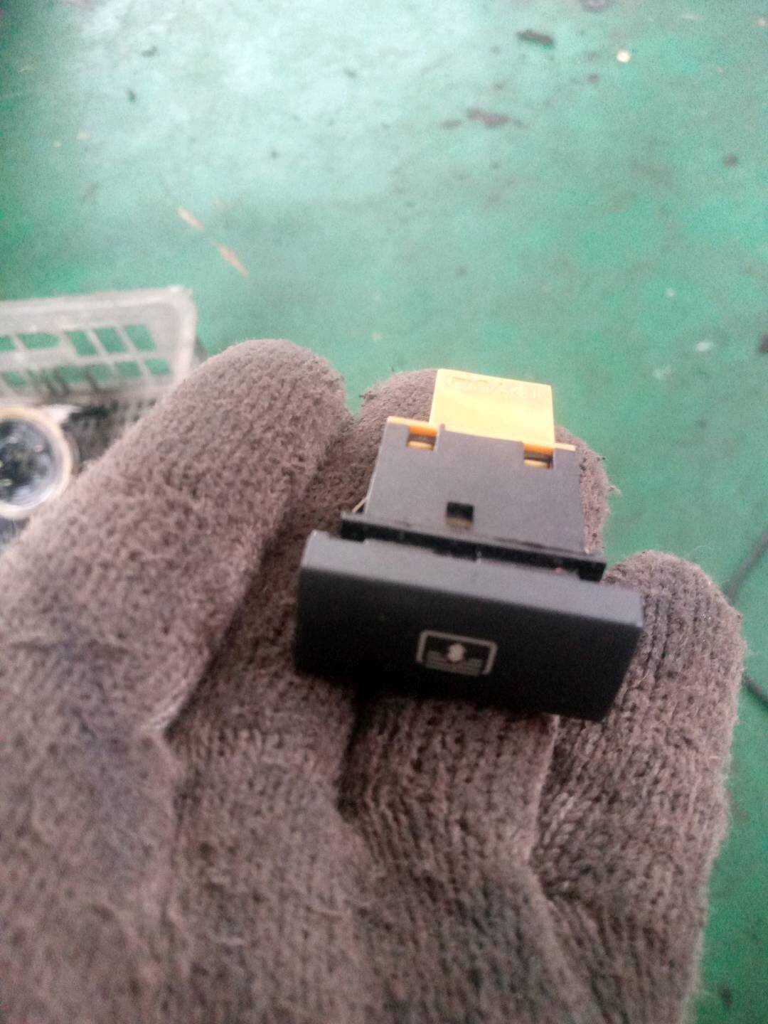 4FD959903 遮阳帘控制开关