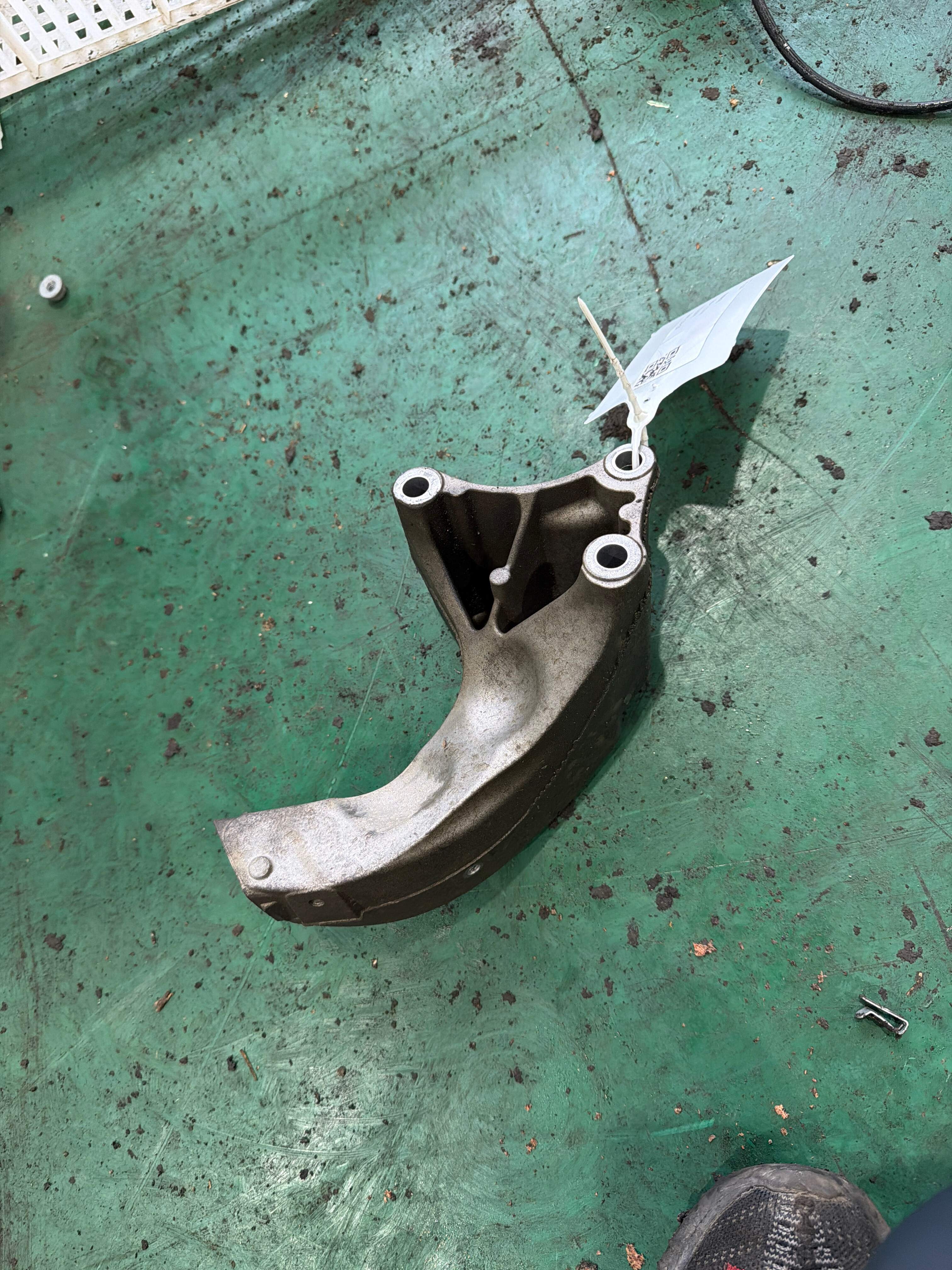 A1692410601 Engine Mount Rubber, Left